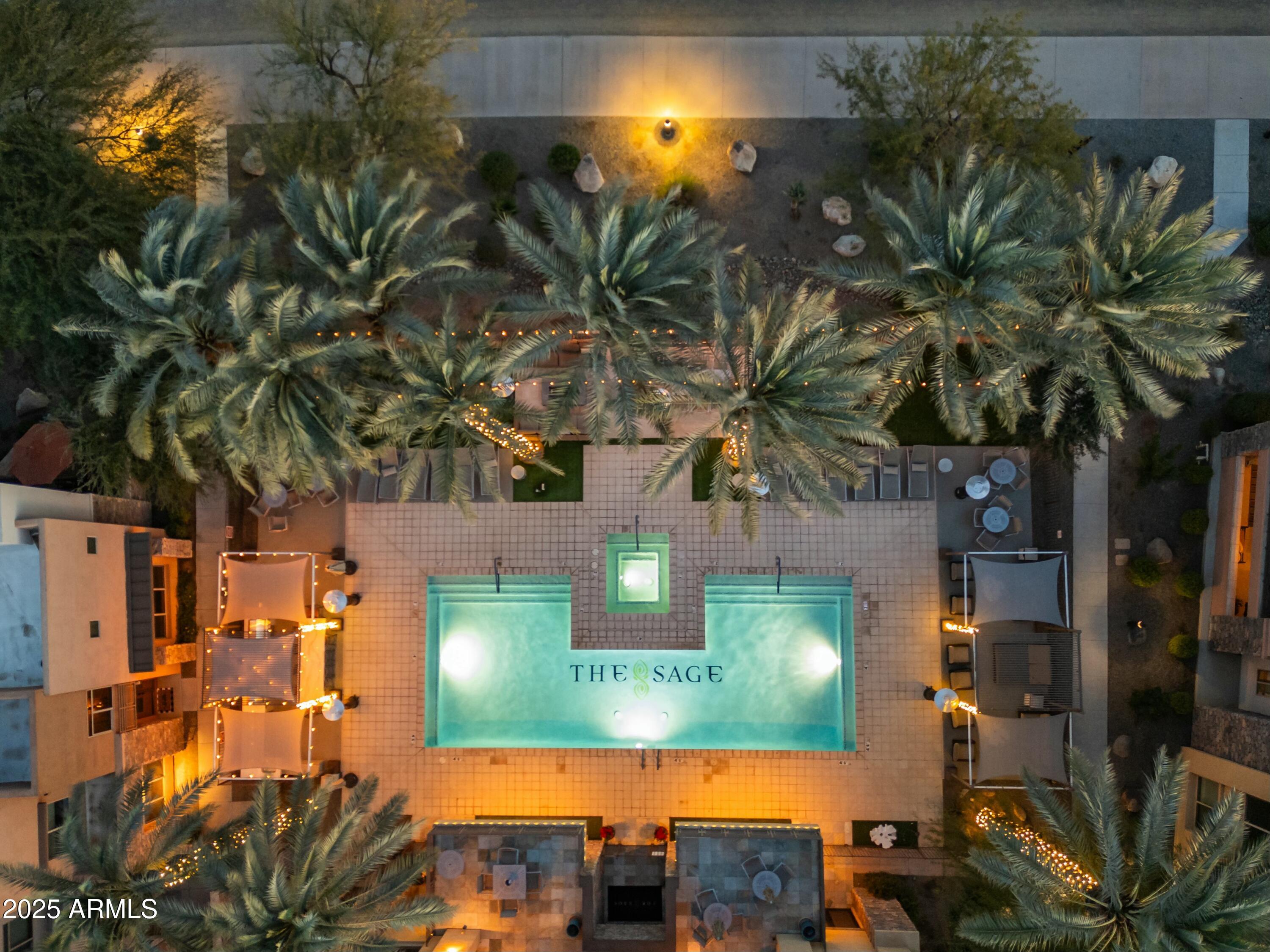 4805 N WOODMERE FAIRWAY Lane 1012