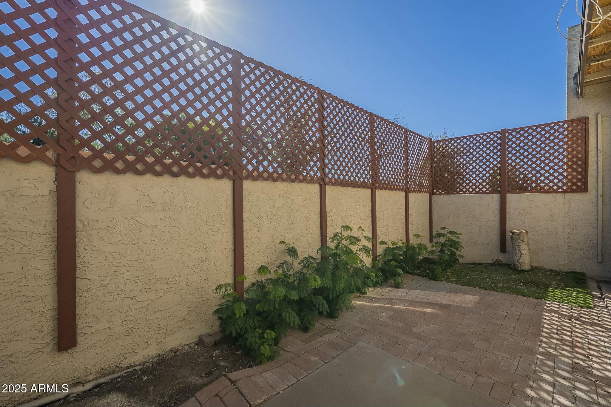 5115 N 22ND Avenue, 1