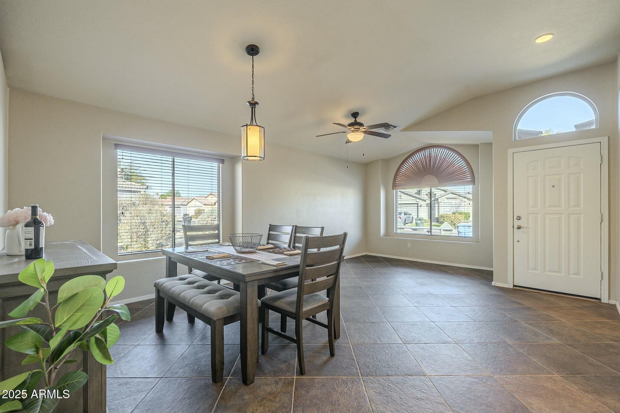 2701 E ANDERSON Drive