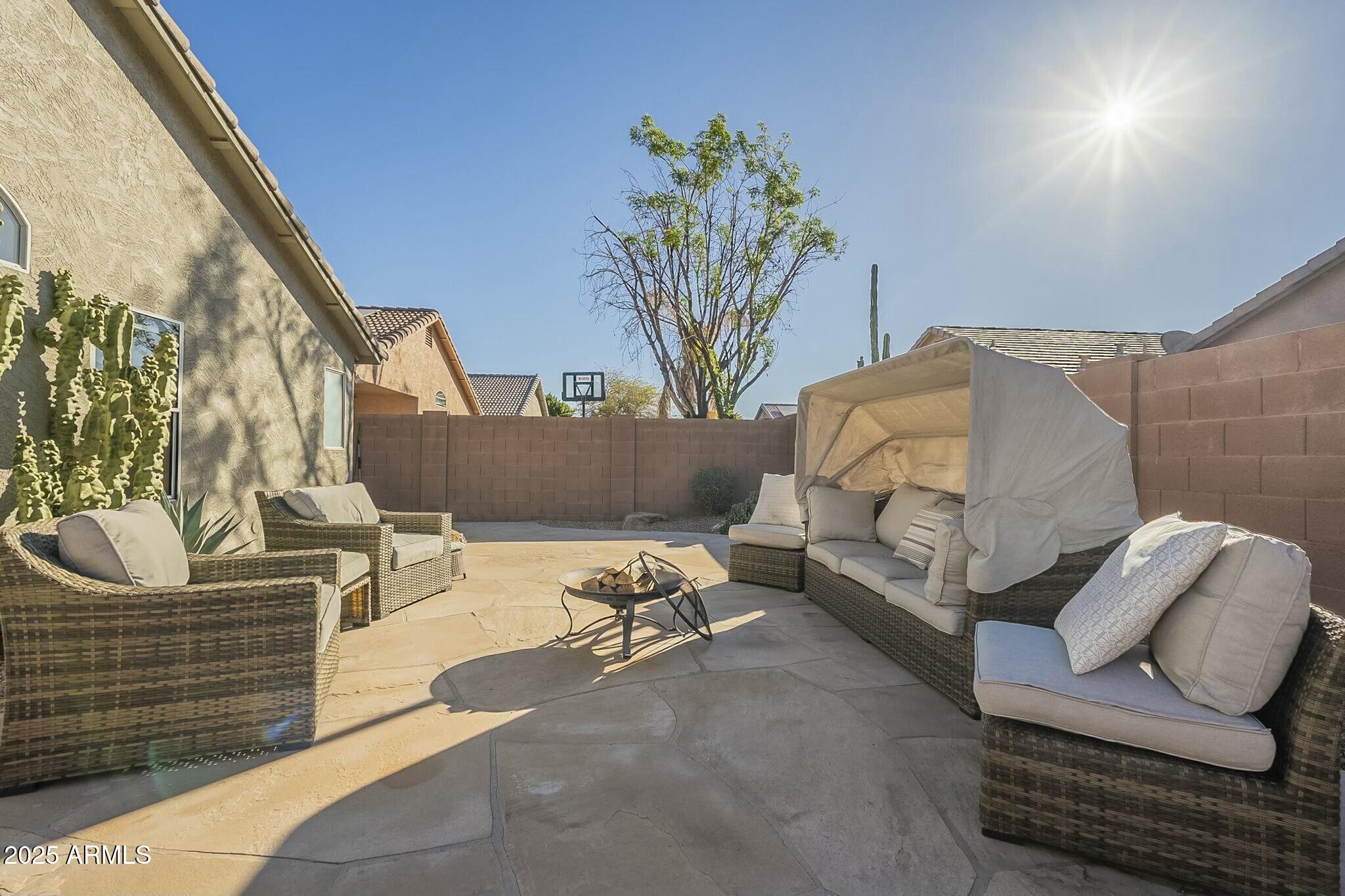 2701 E ANDERSON Drive