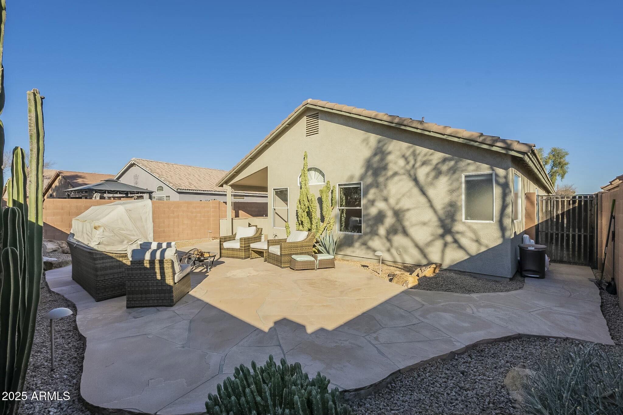 2701 E ANDERSON Drive