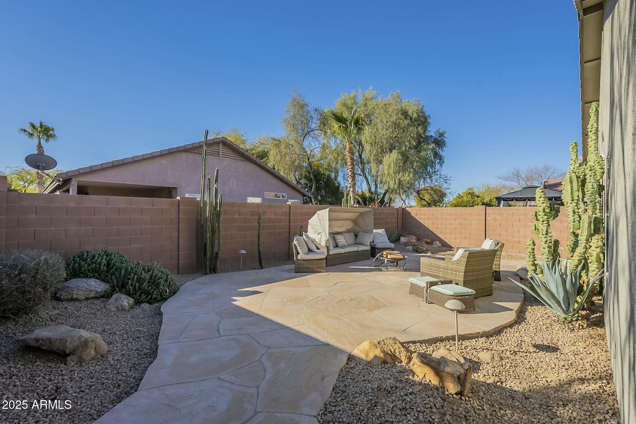 2701 E ANDERSON Drive