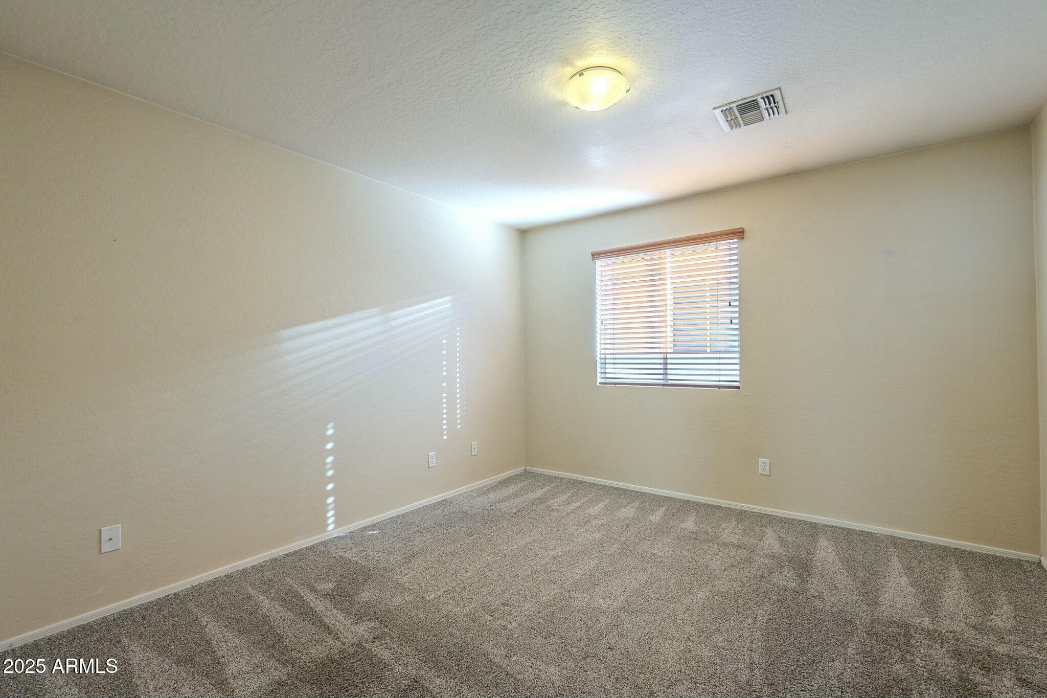 2701 E ANDERSON Drive