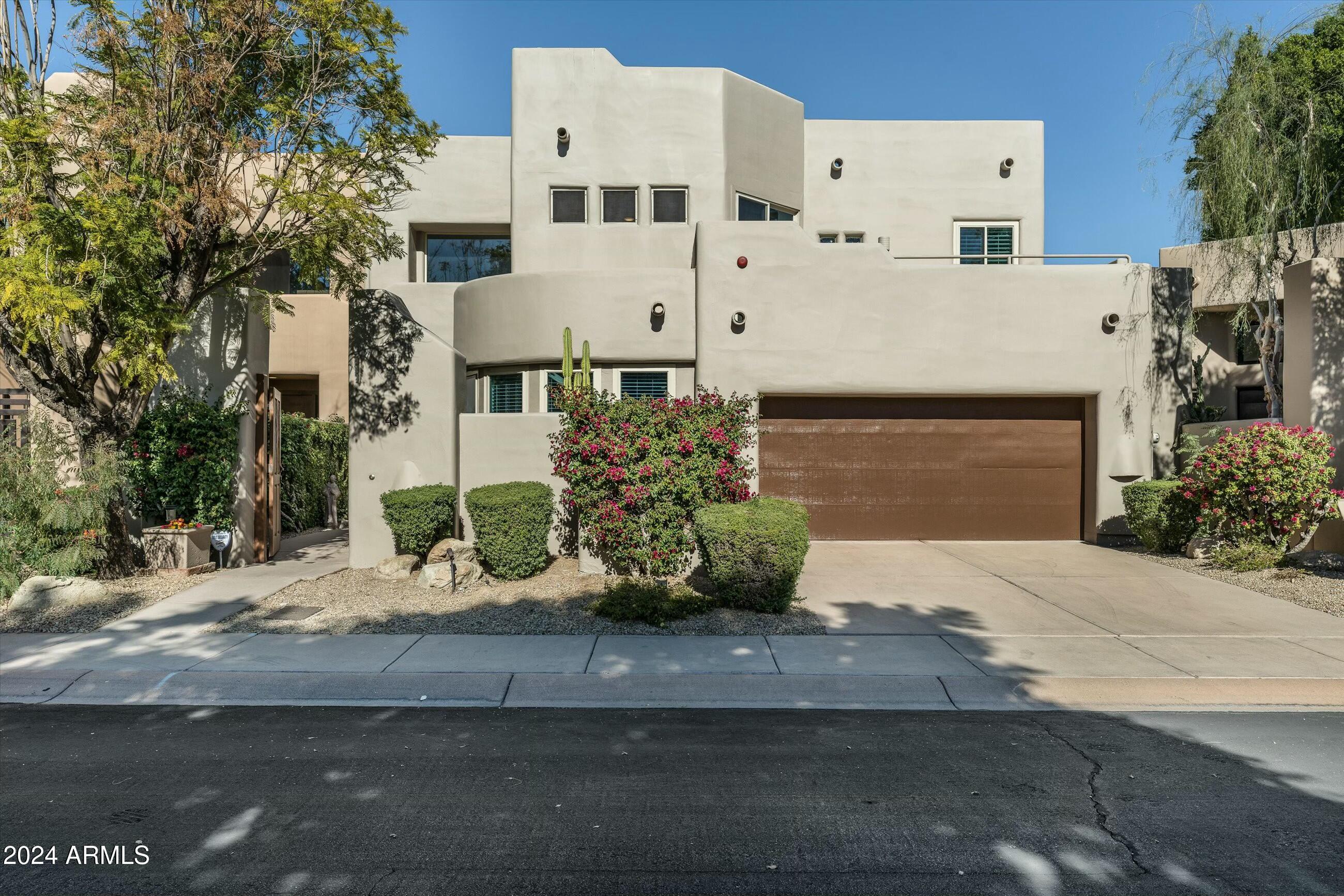 6711 E Camelback Road 43