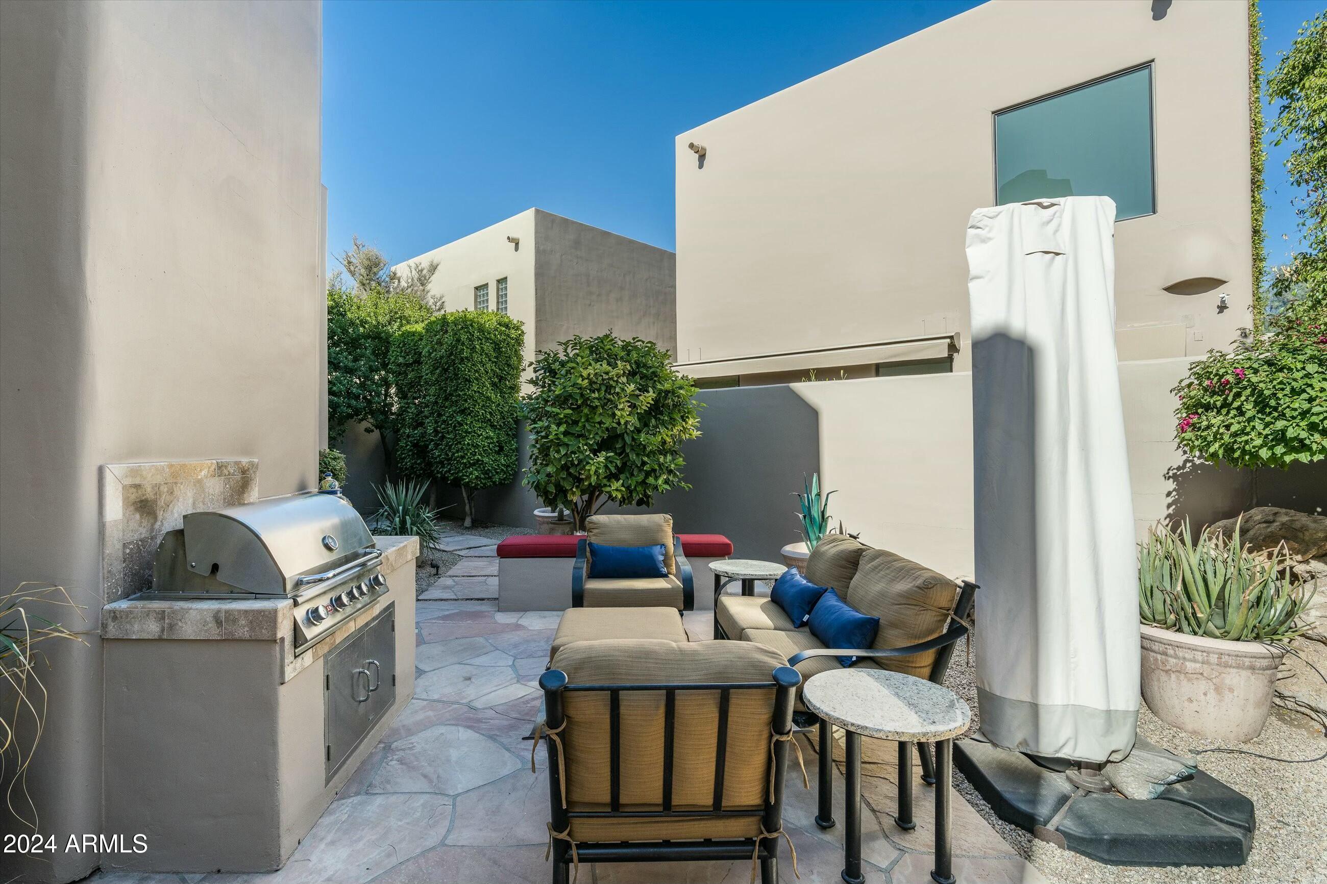 6711 E Camelback Road 43