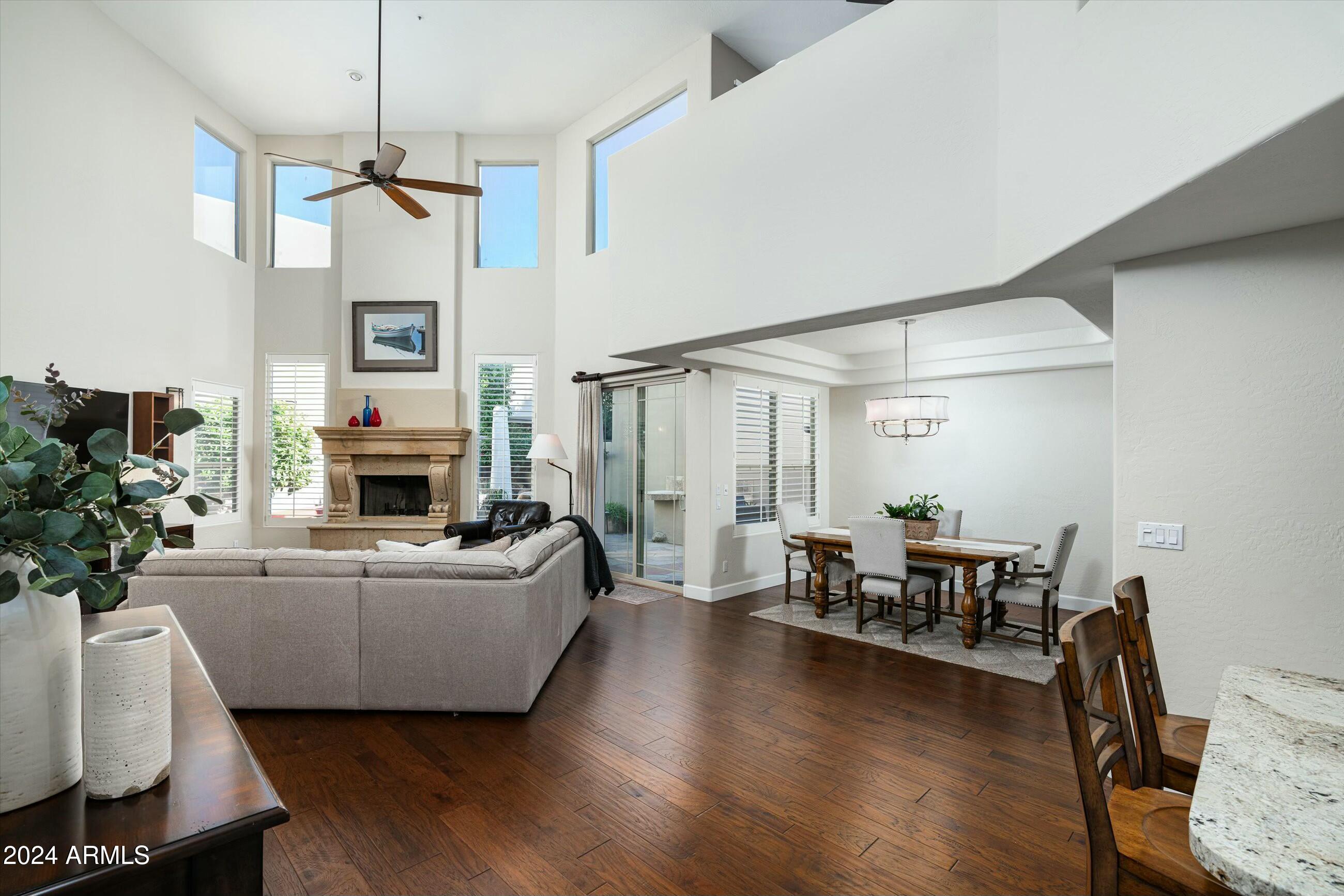 6711 E Camelback Road 43