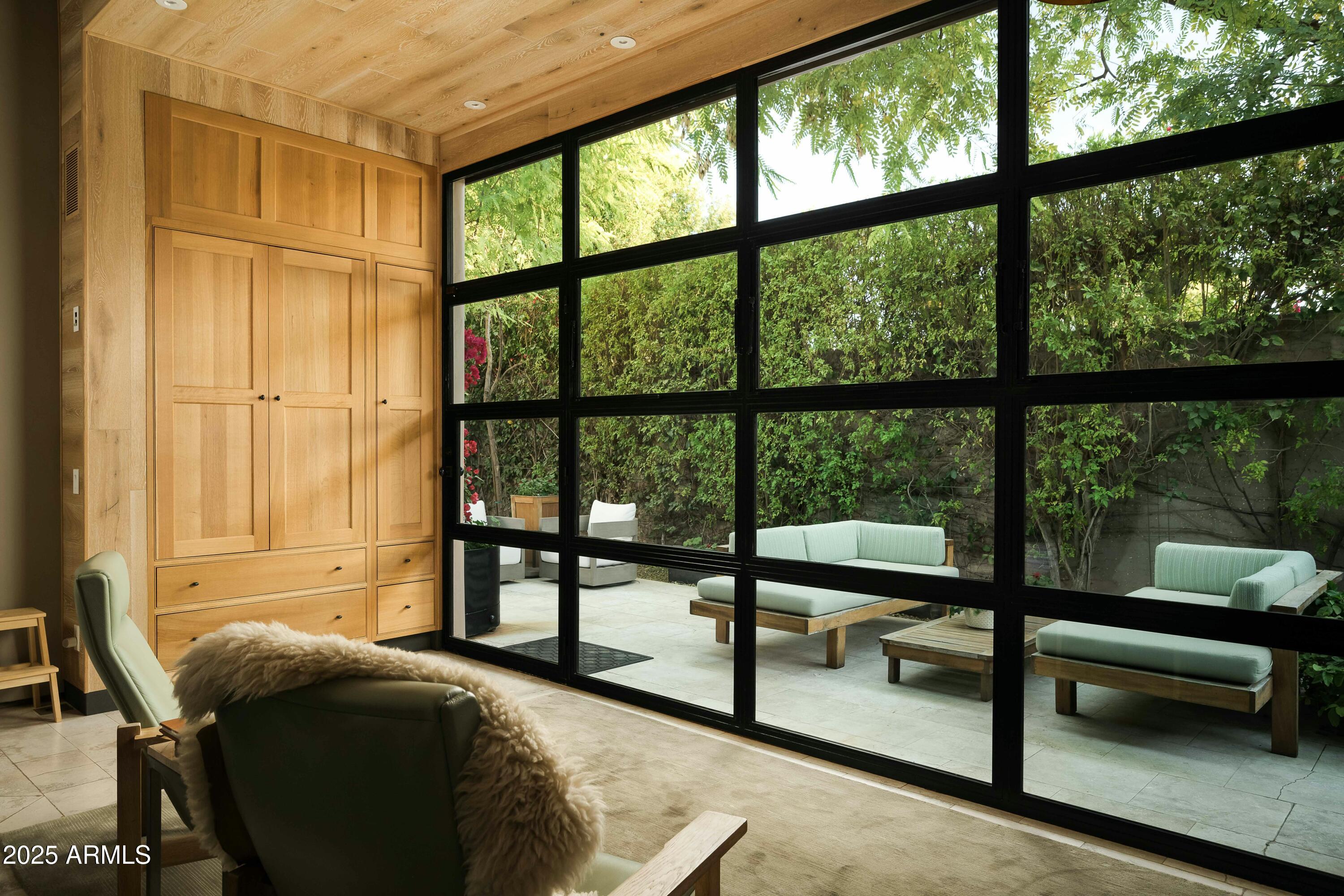 6711 E Camelback Road 81