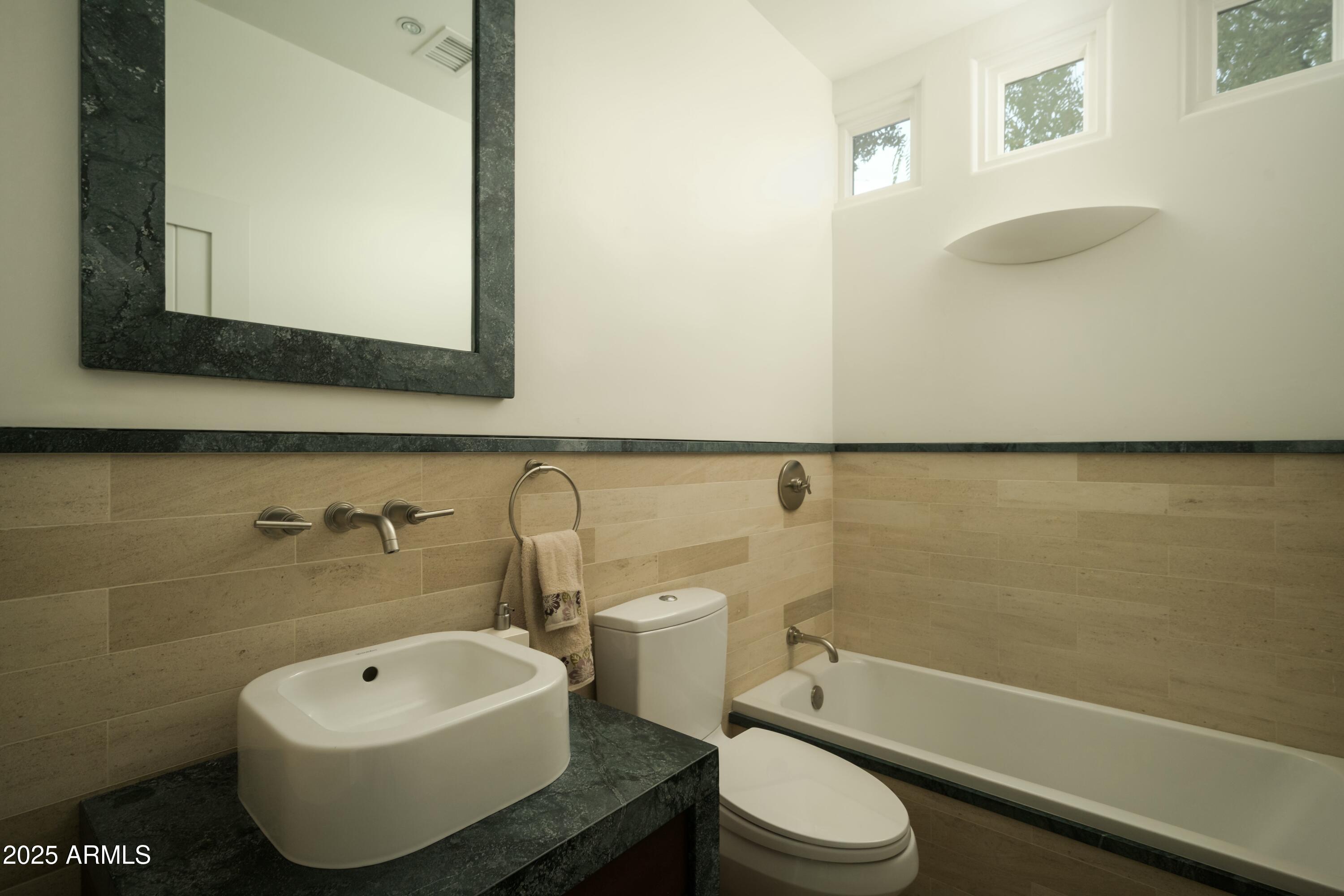 6711 E Camelback Road 81