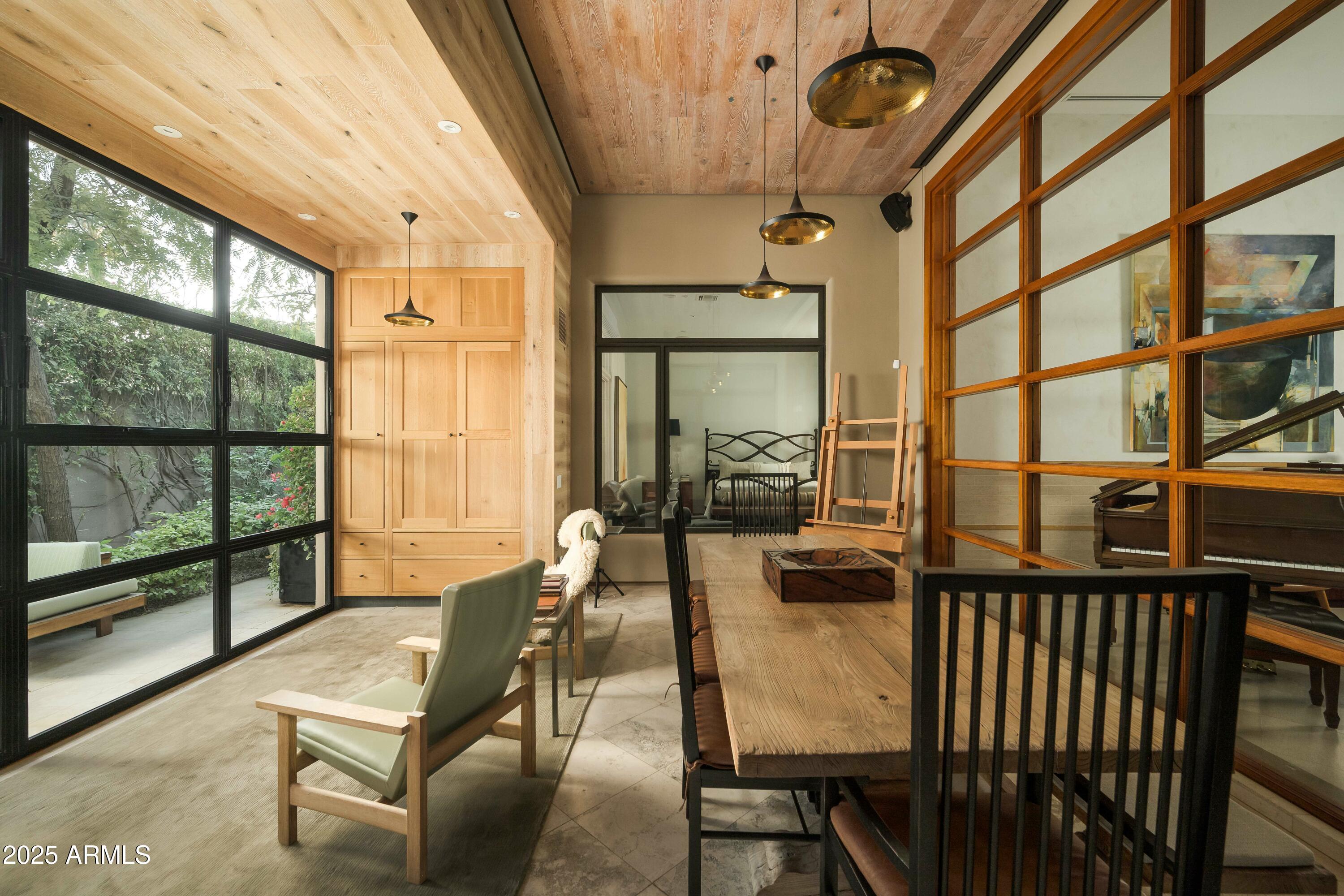 6711 E Camelback Road 81