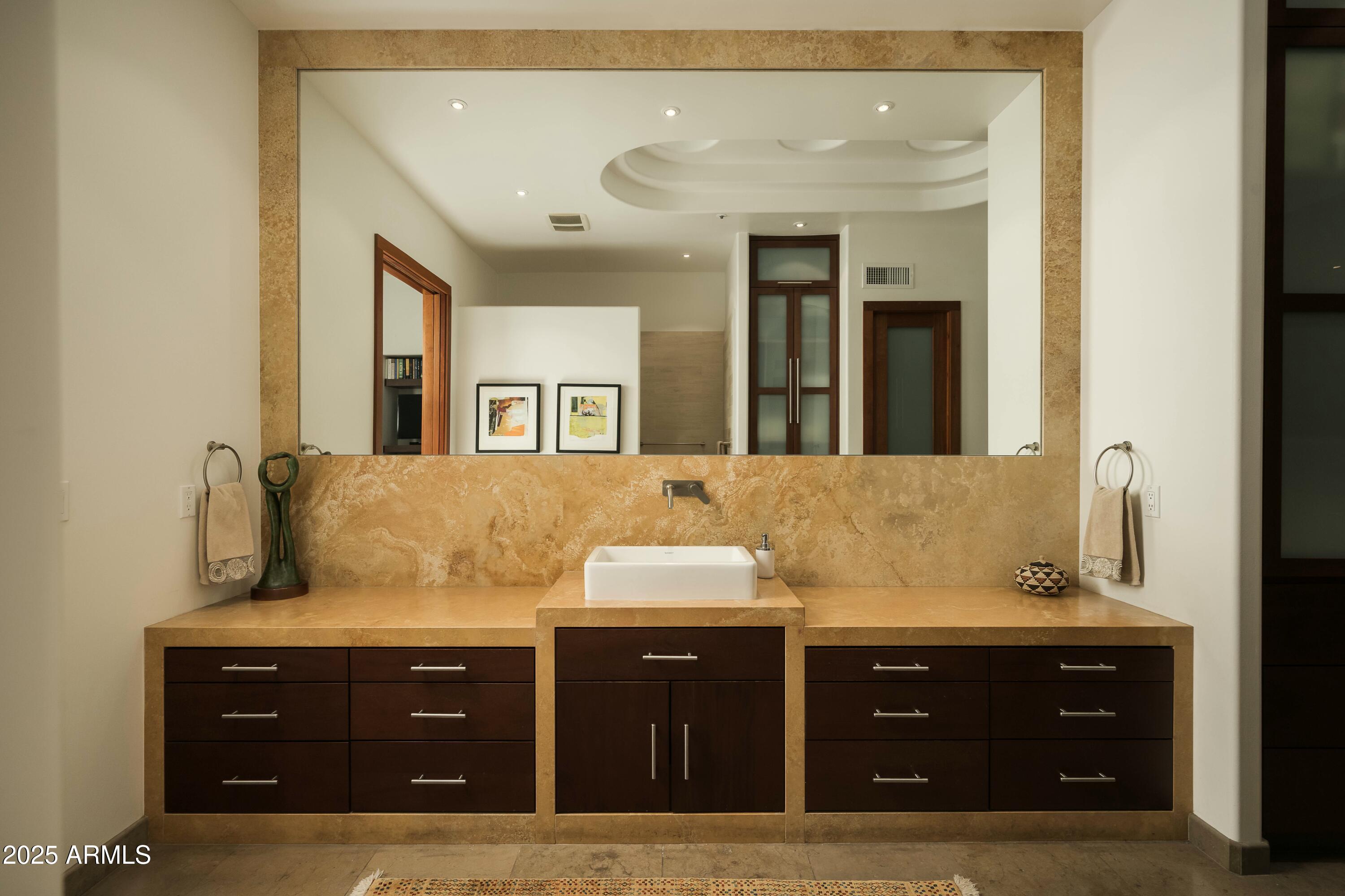 6711 E Camelback Road 81