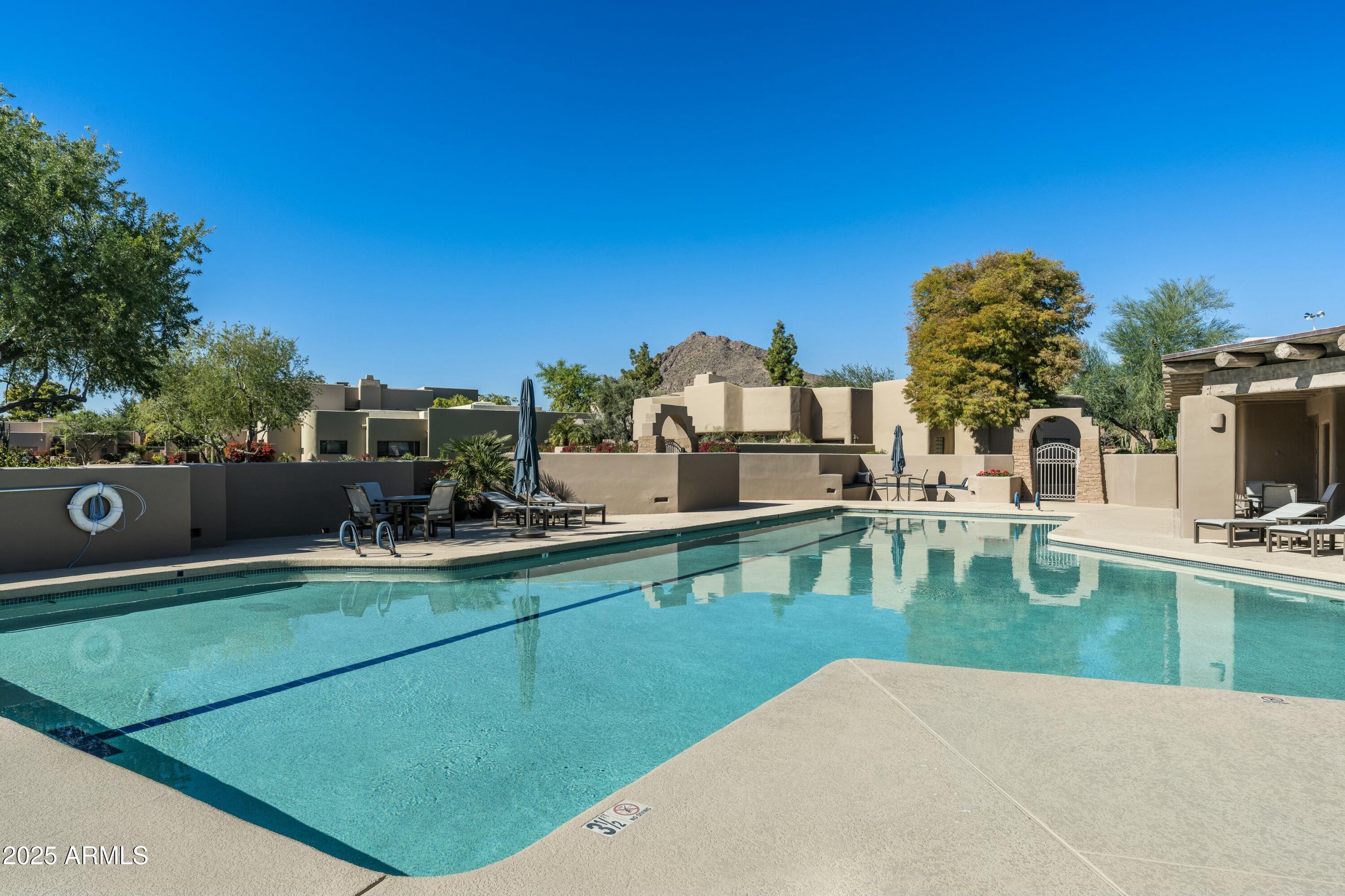 6711 E Camelback Road 81