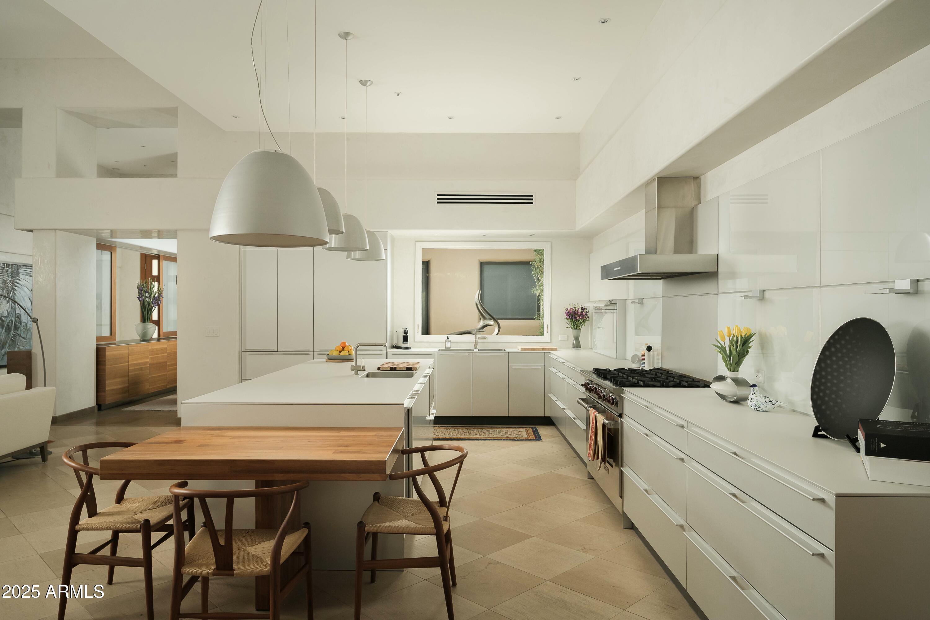 6711 E Camelback Road 81