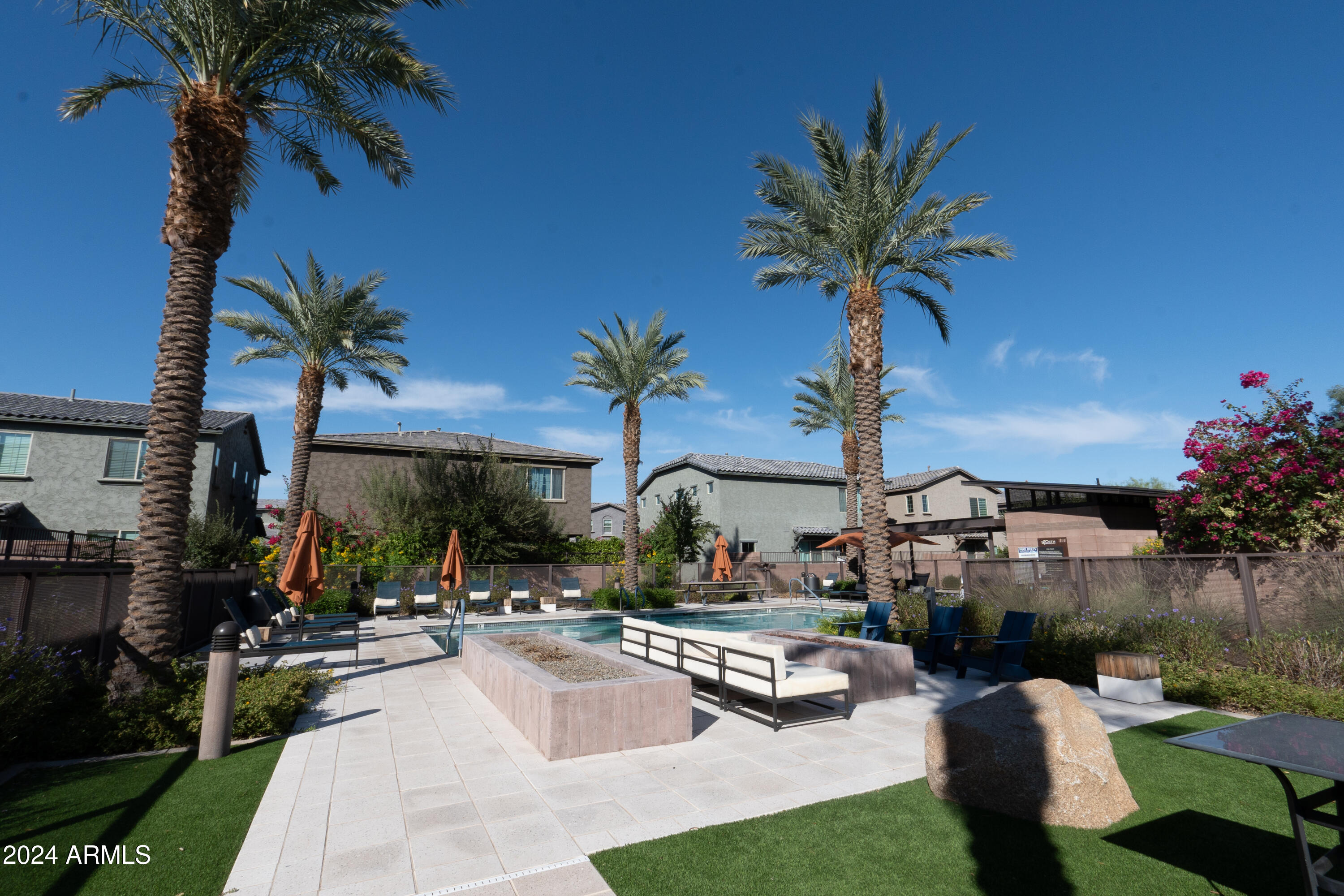 7057 E DIAMOND Street