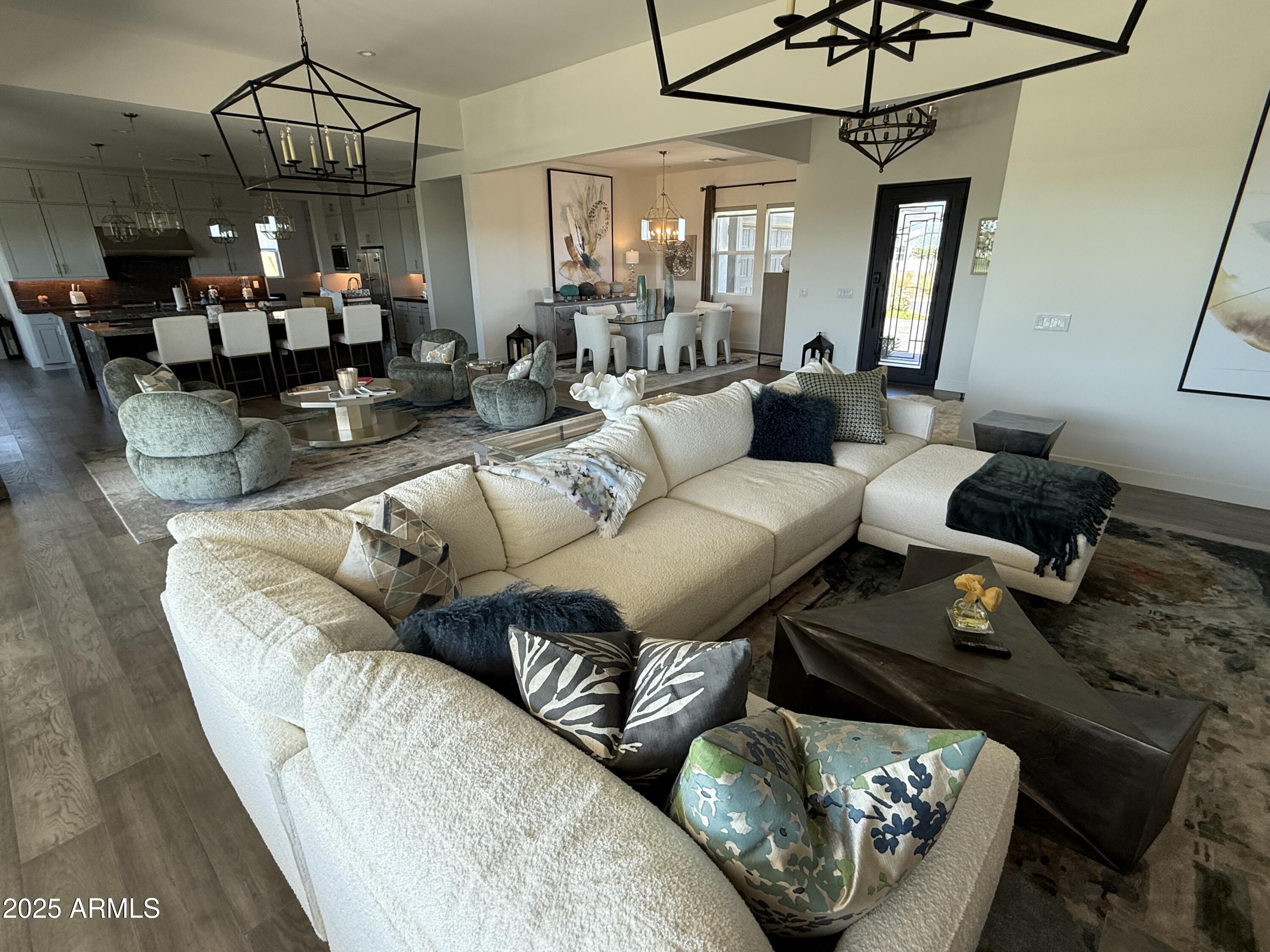 17801 W MOUNTAINAIR Street