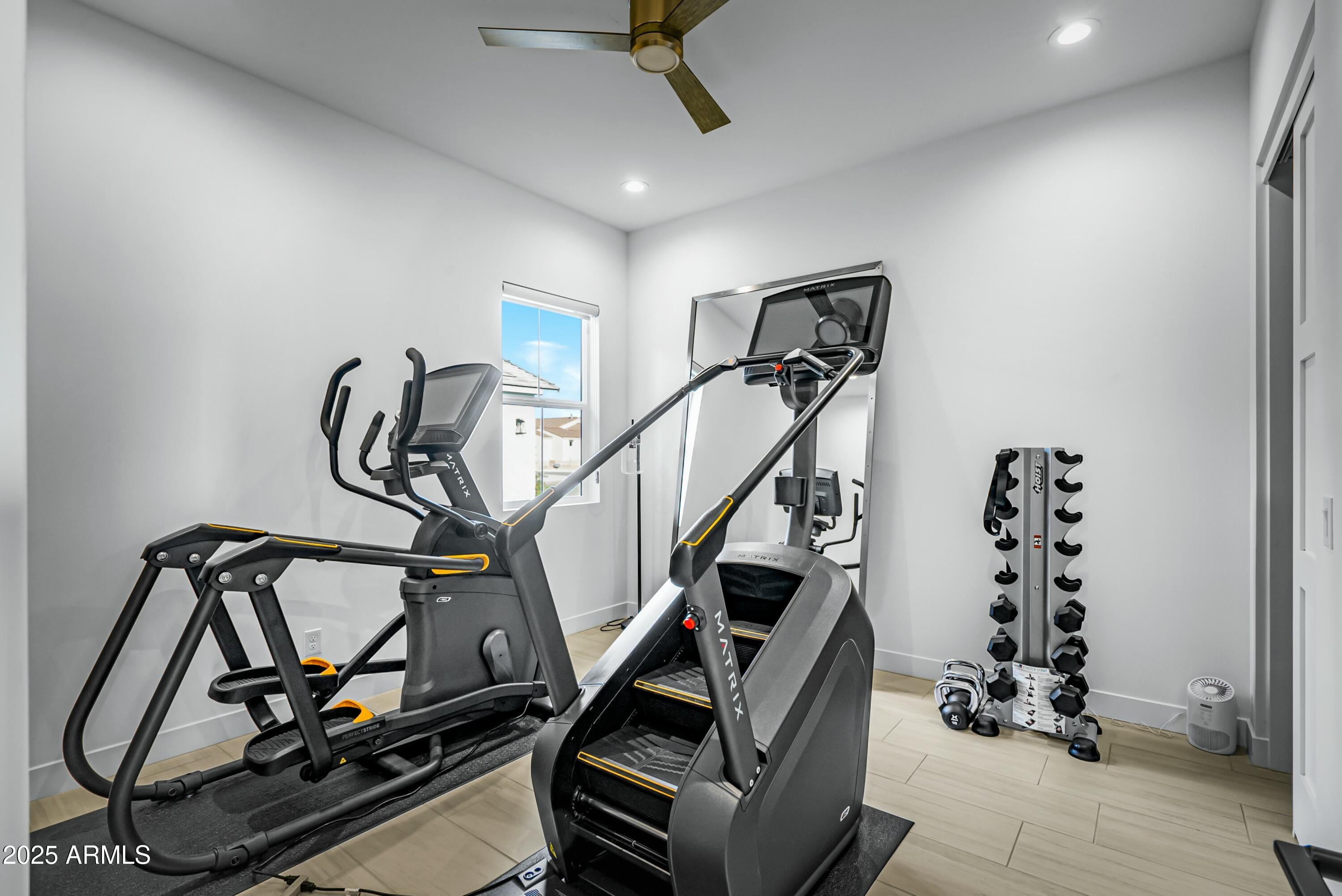 17801 W MOUNTAINAIR Street