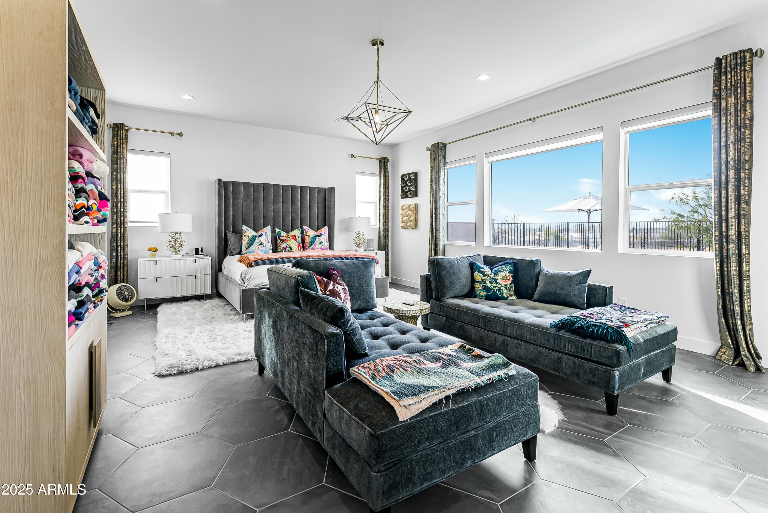 17801 W MOUNTAINAIR Street