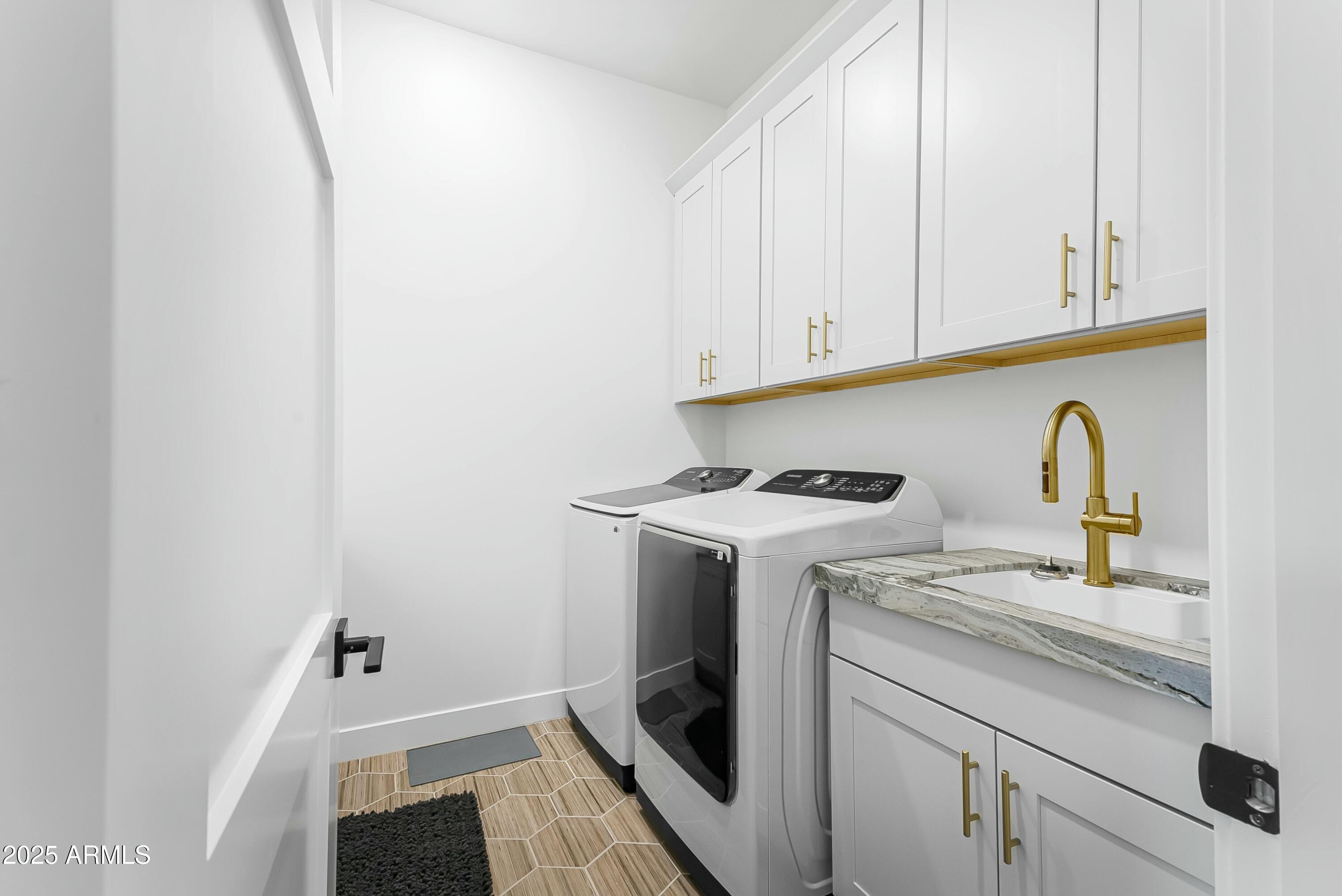 17801 W MOUNTAINAIR Street