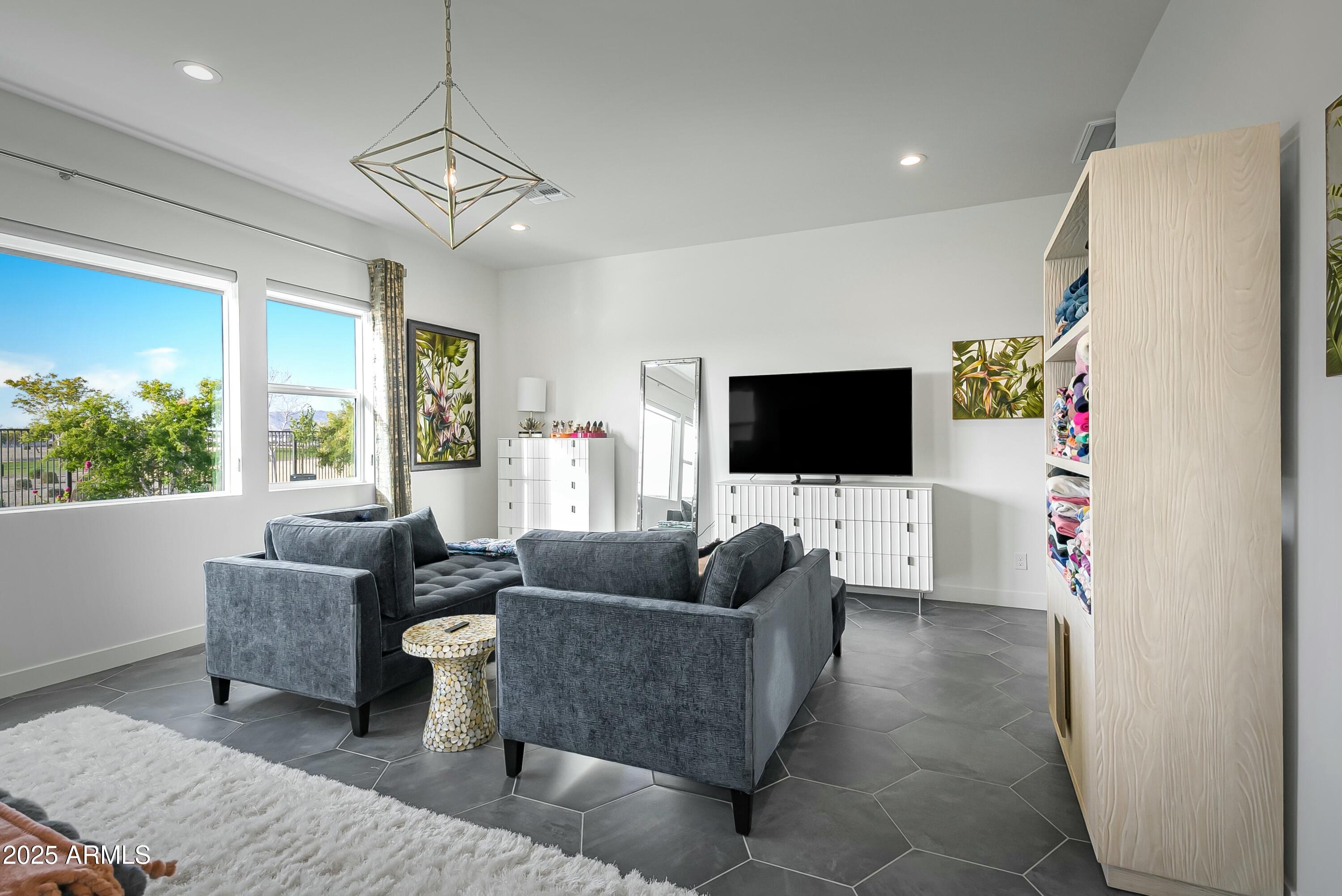 17801 W MOUNTAINAIR Street