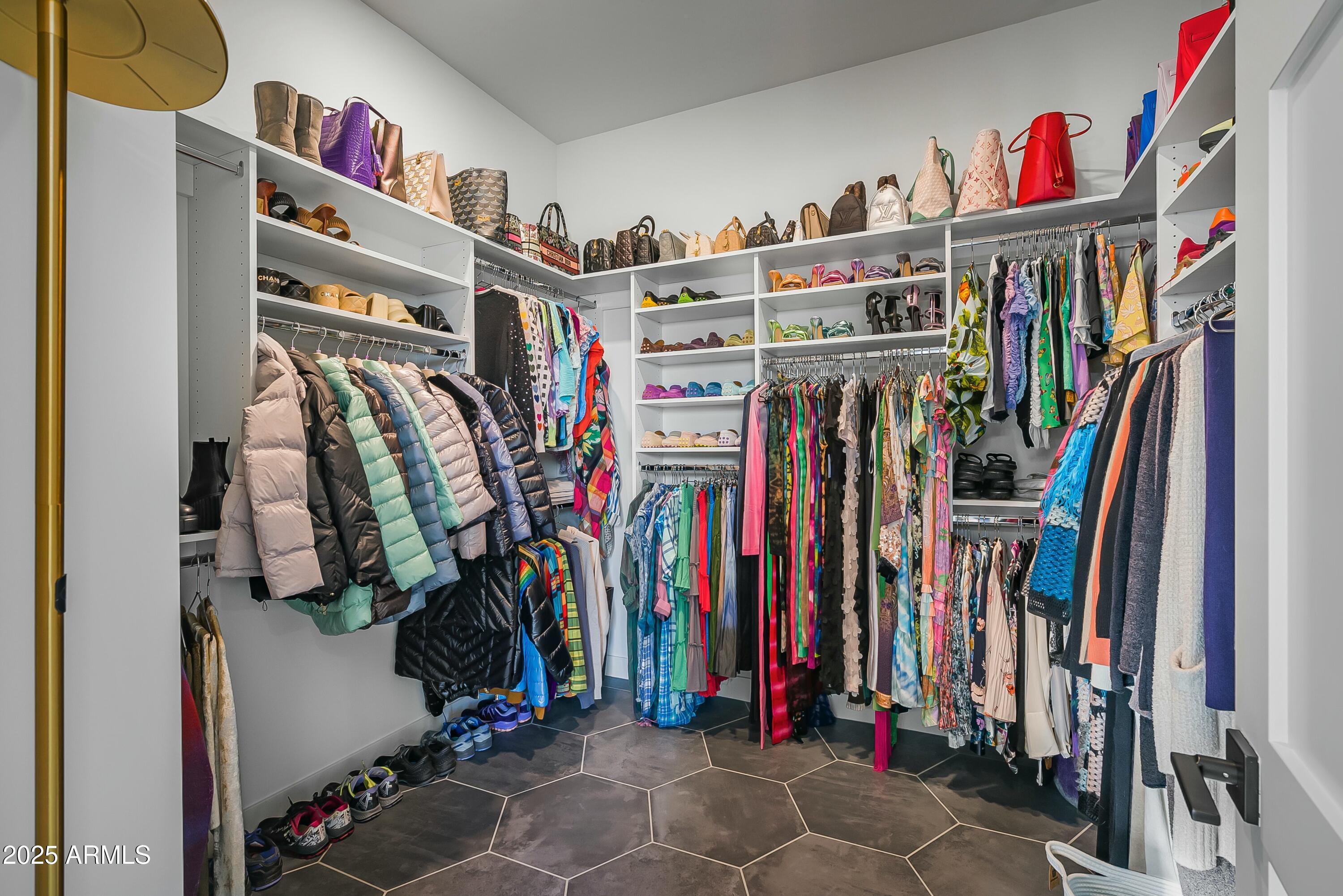 17801 W MOUNTAINAIR Street