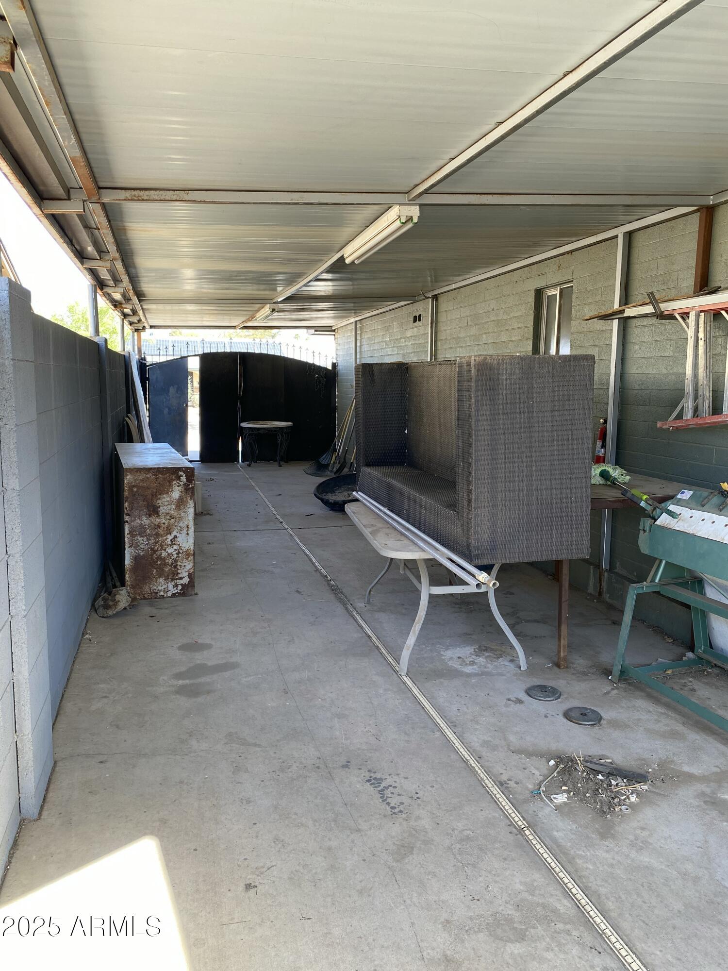 4115 W SIERRA Street