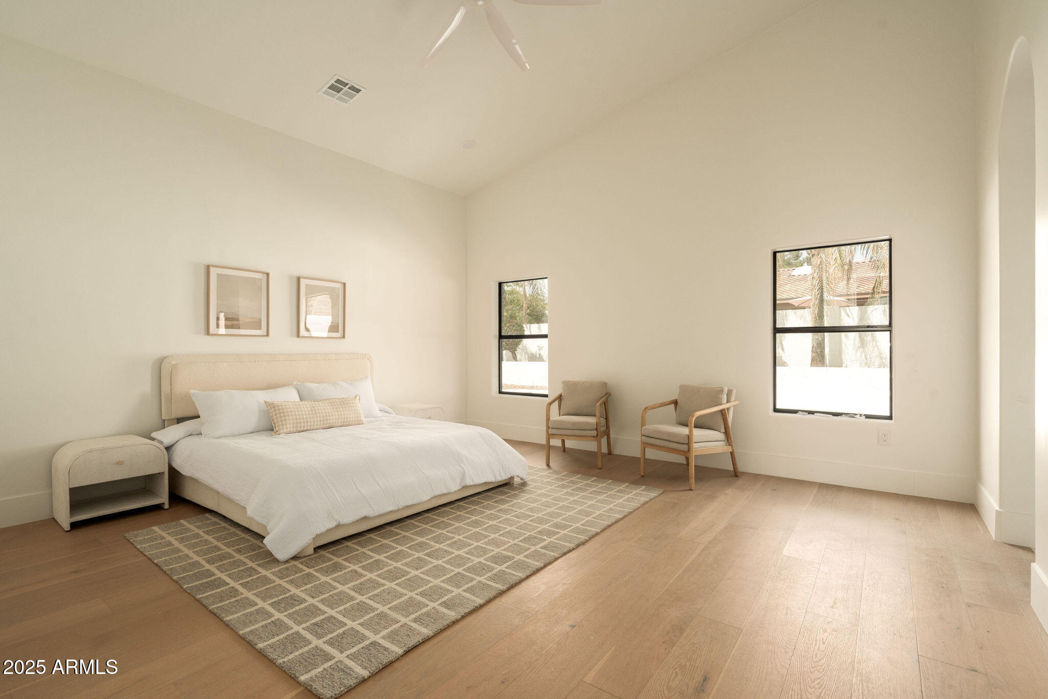 6232 E MONTE CRISTO Avenue