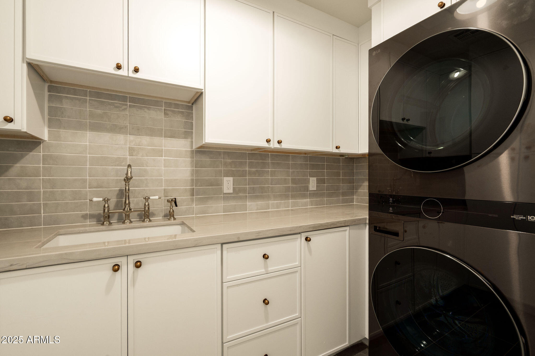 6232 E MONTE CRISTO Avenue