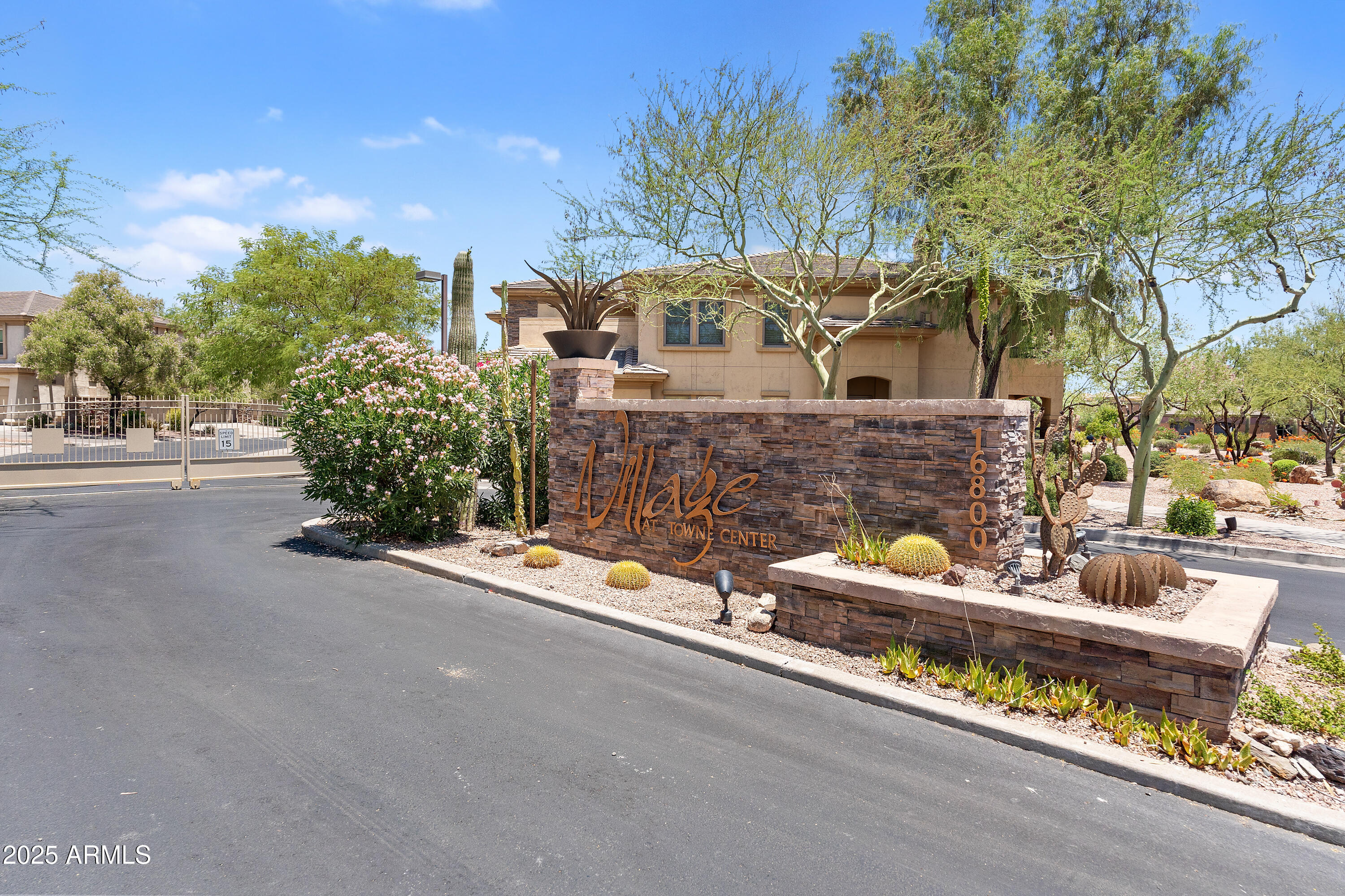 16800 E EL LAGO Boulevard 2003