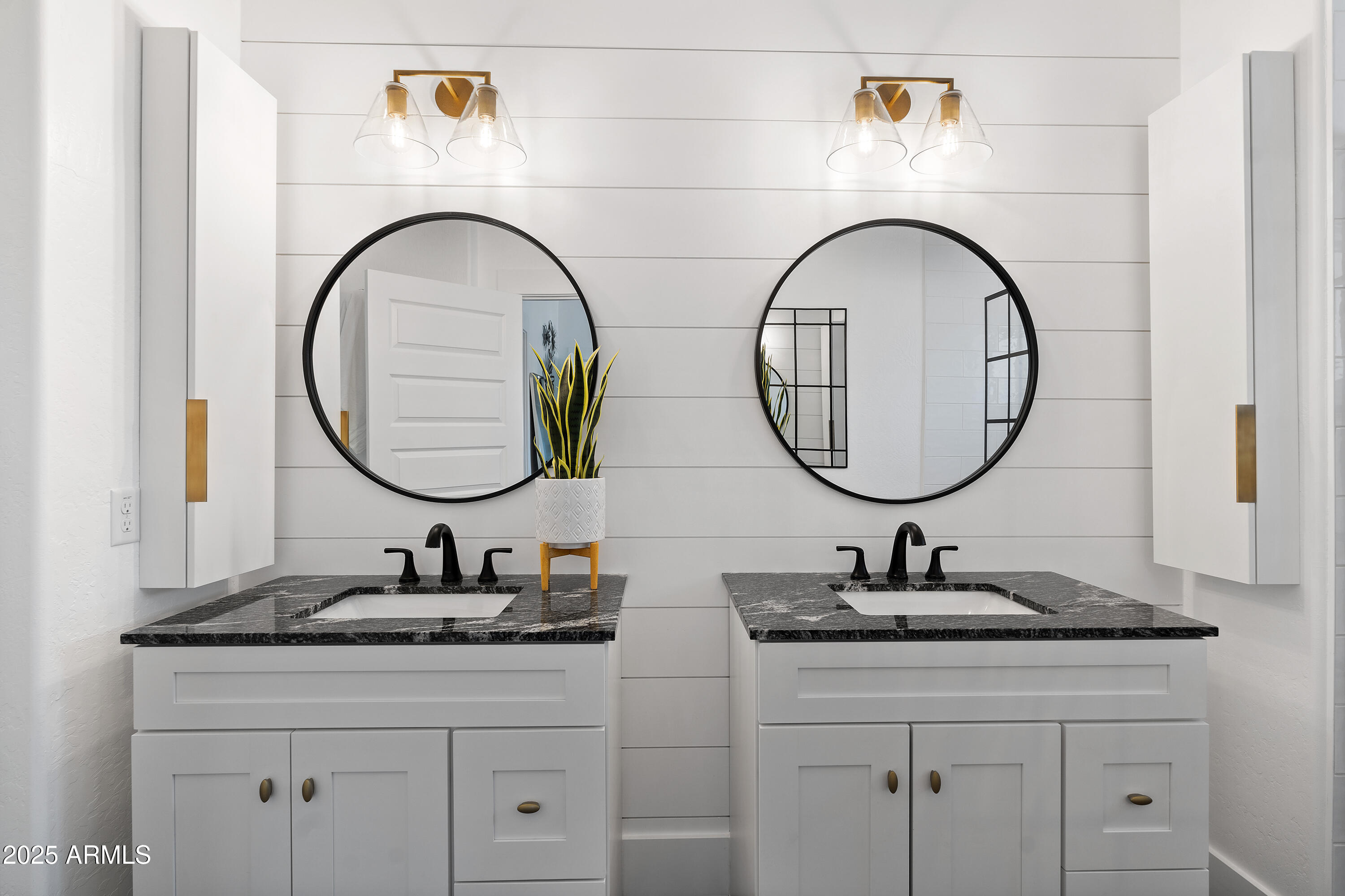 16800 E EL LAGO Boulevard 2003