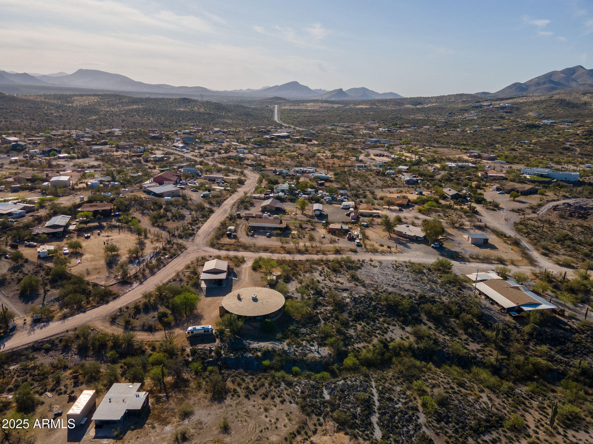 2579 W ROUGHRIDER Road