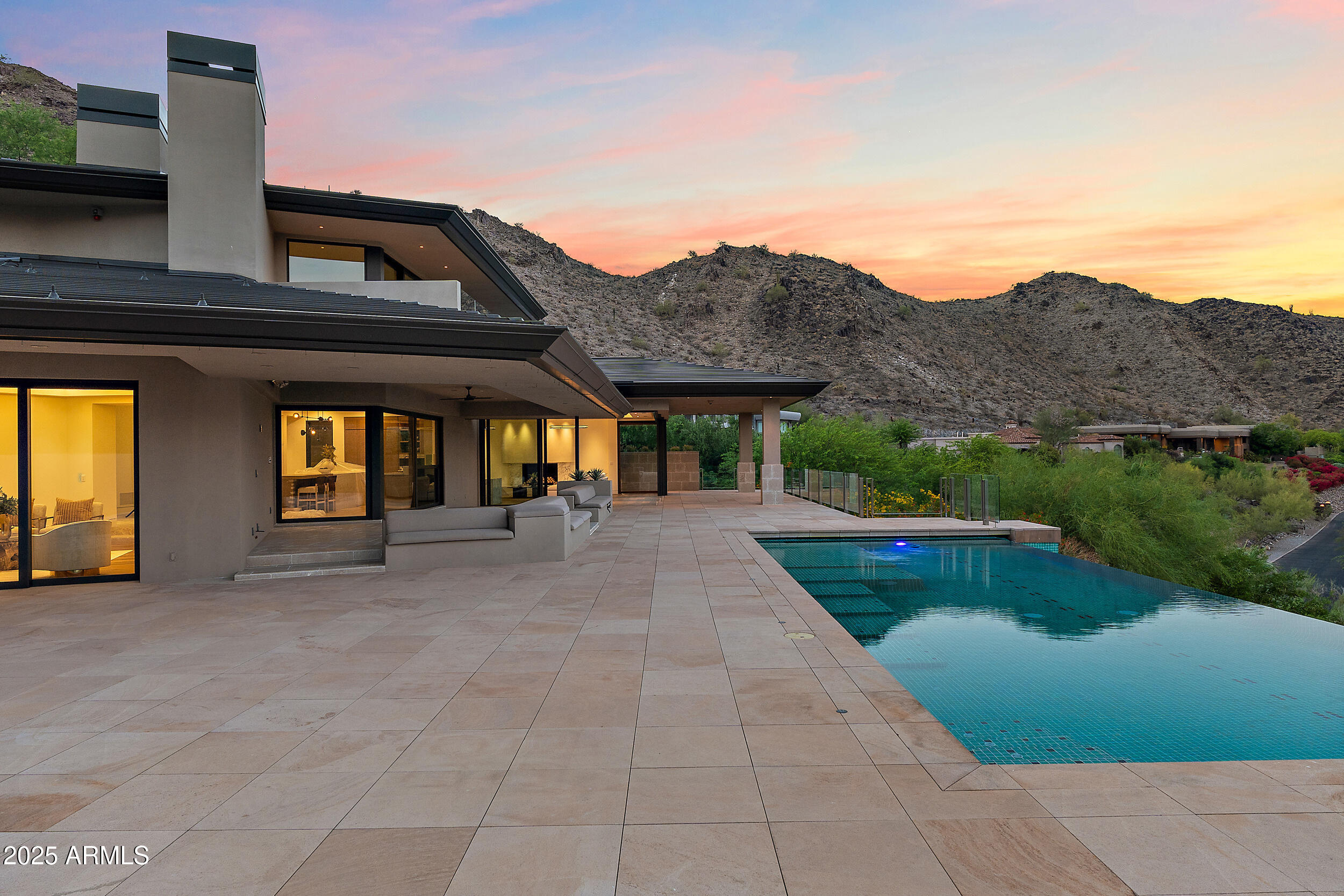 4536 E FOOTHILL Drive