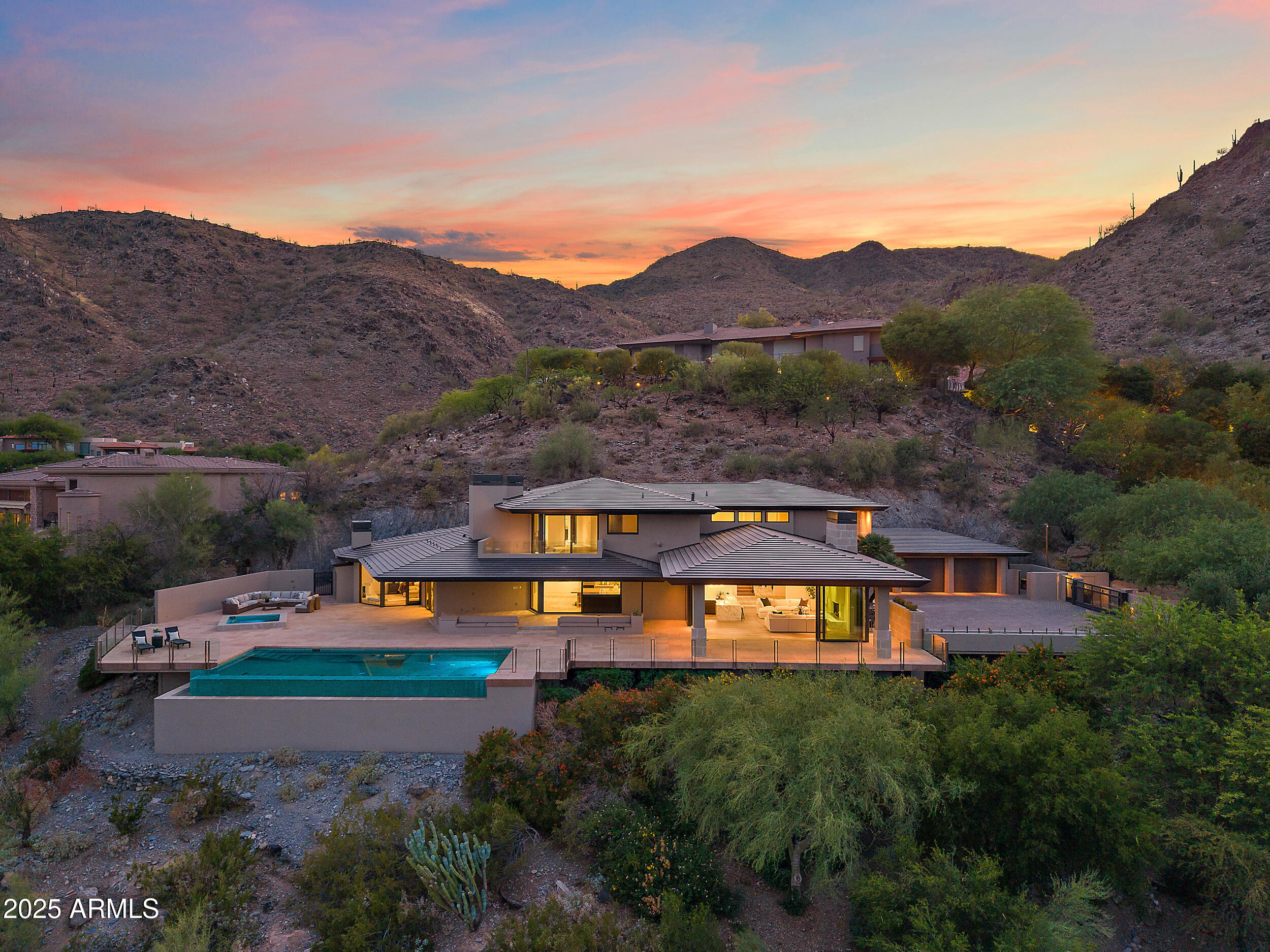 4536 E FOOTHILL Drive