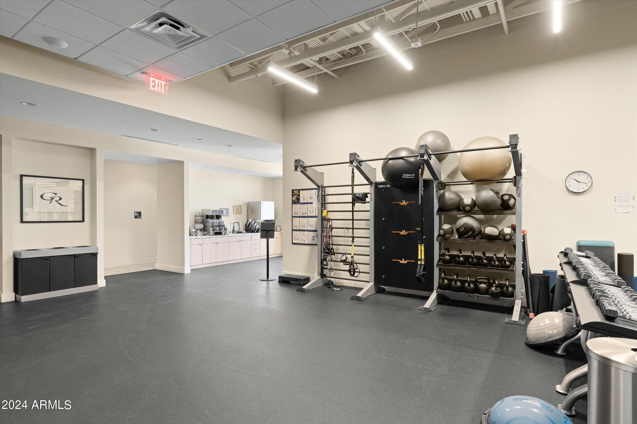 7400 E GAINEY CLUB Drive 119