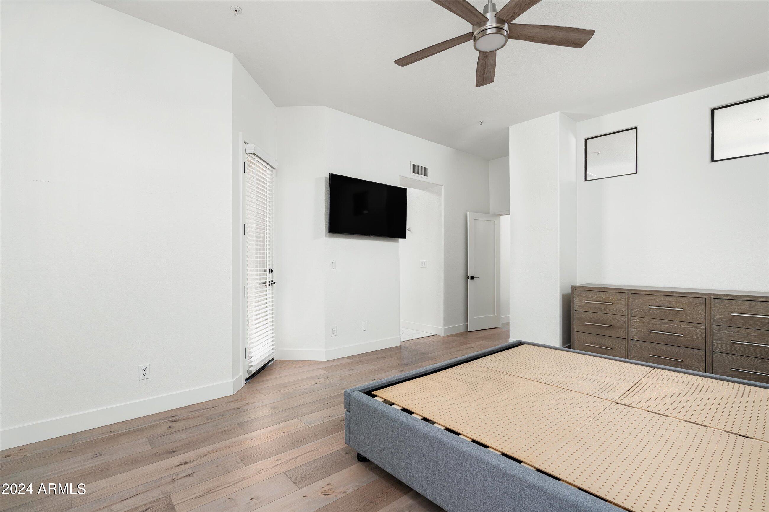 7400 E GAINEY CLUB Drive 119