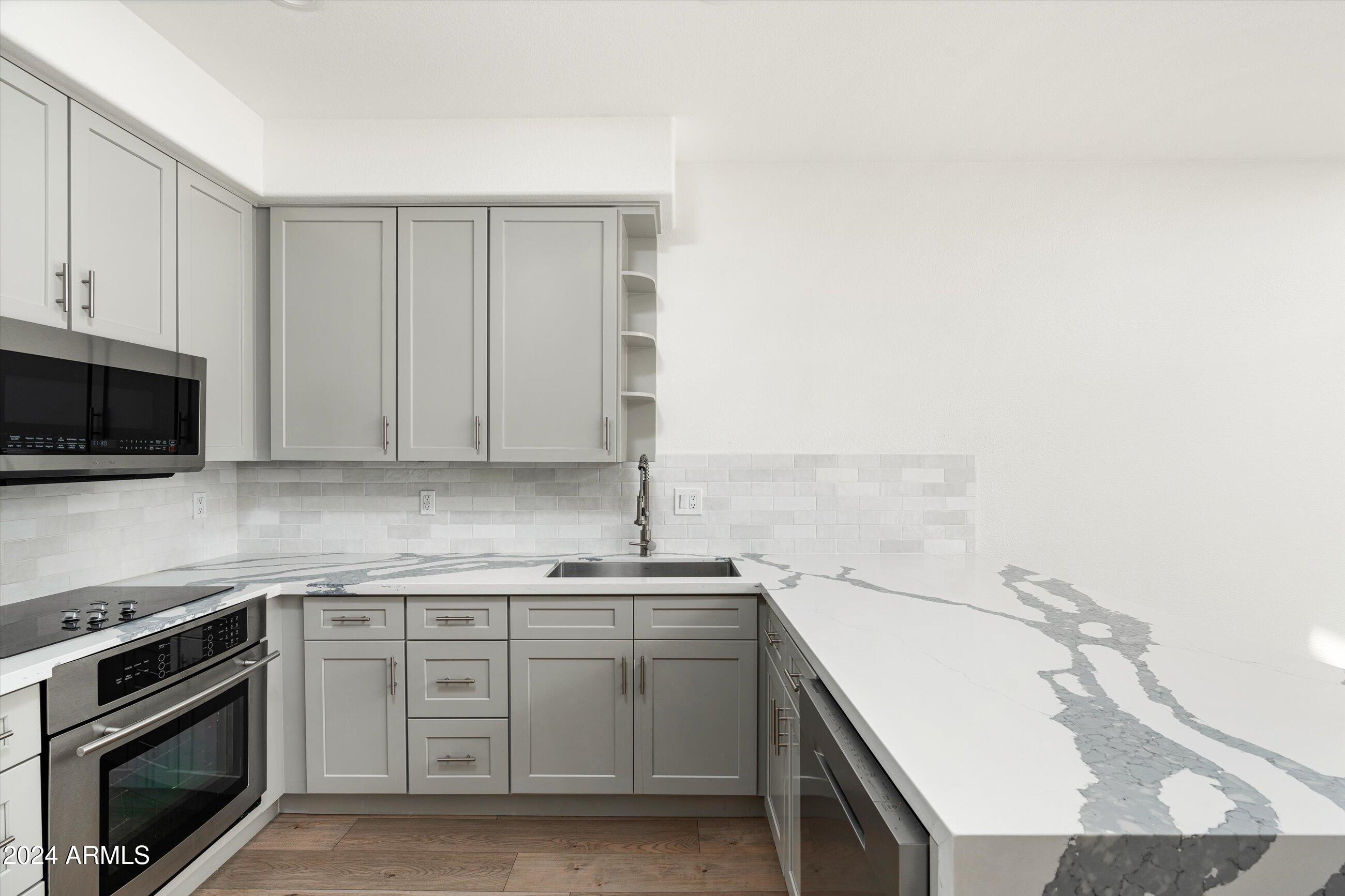 7400 E GAINEY CLUB Drive 119