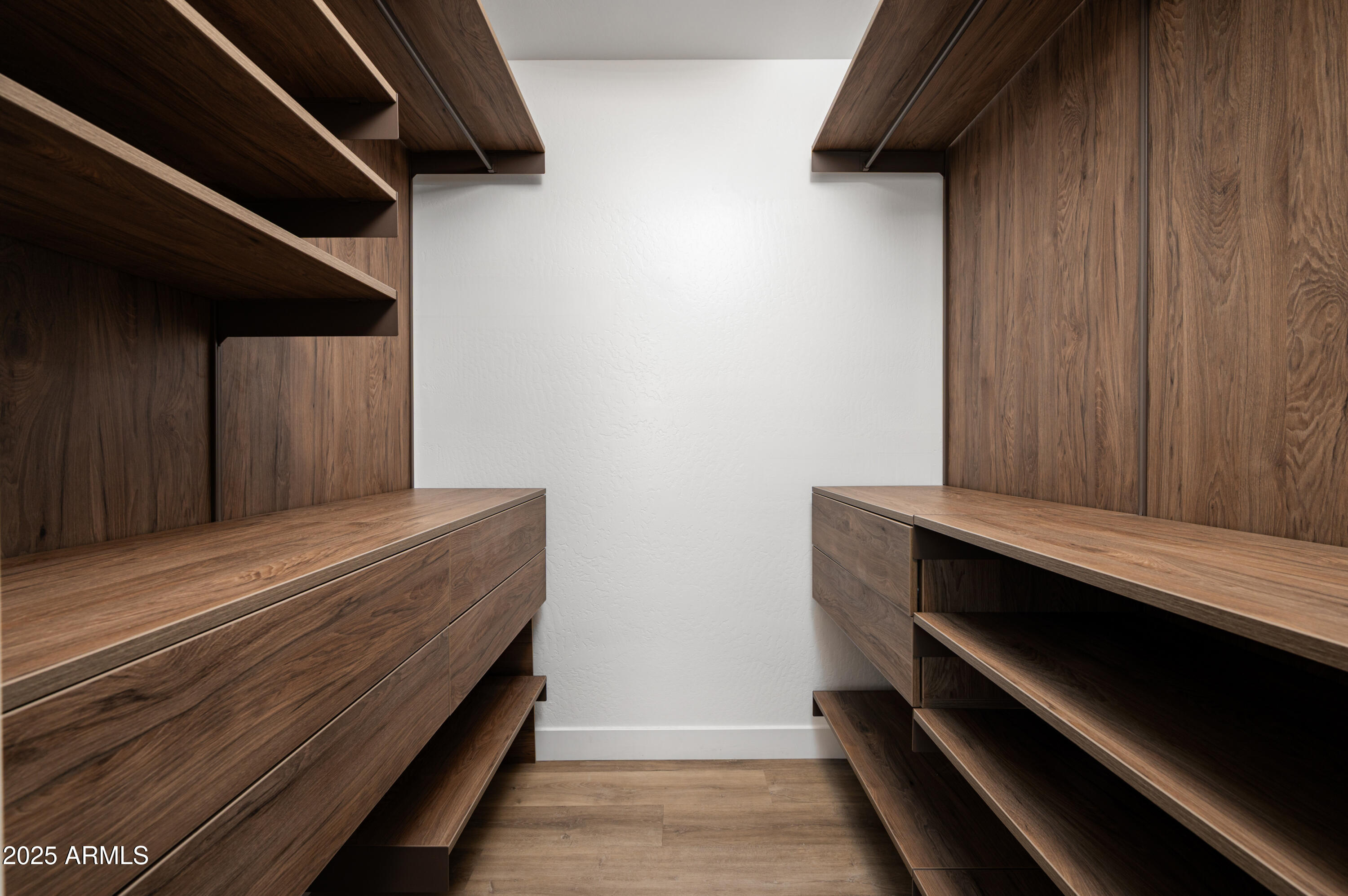 4336 E PICCADILLY Road