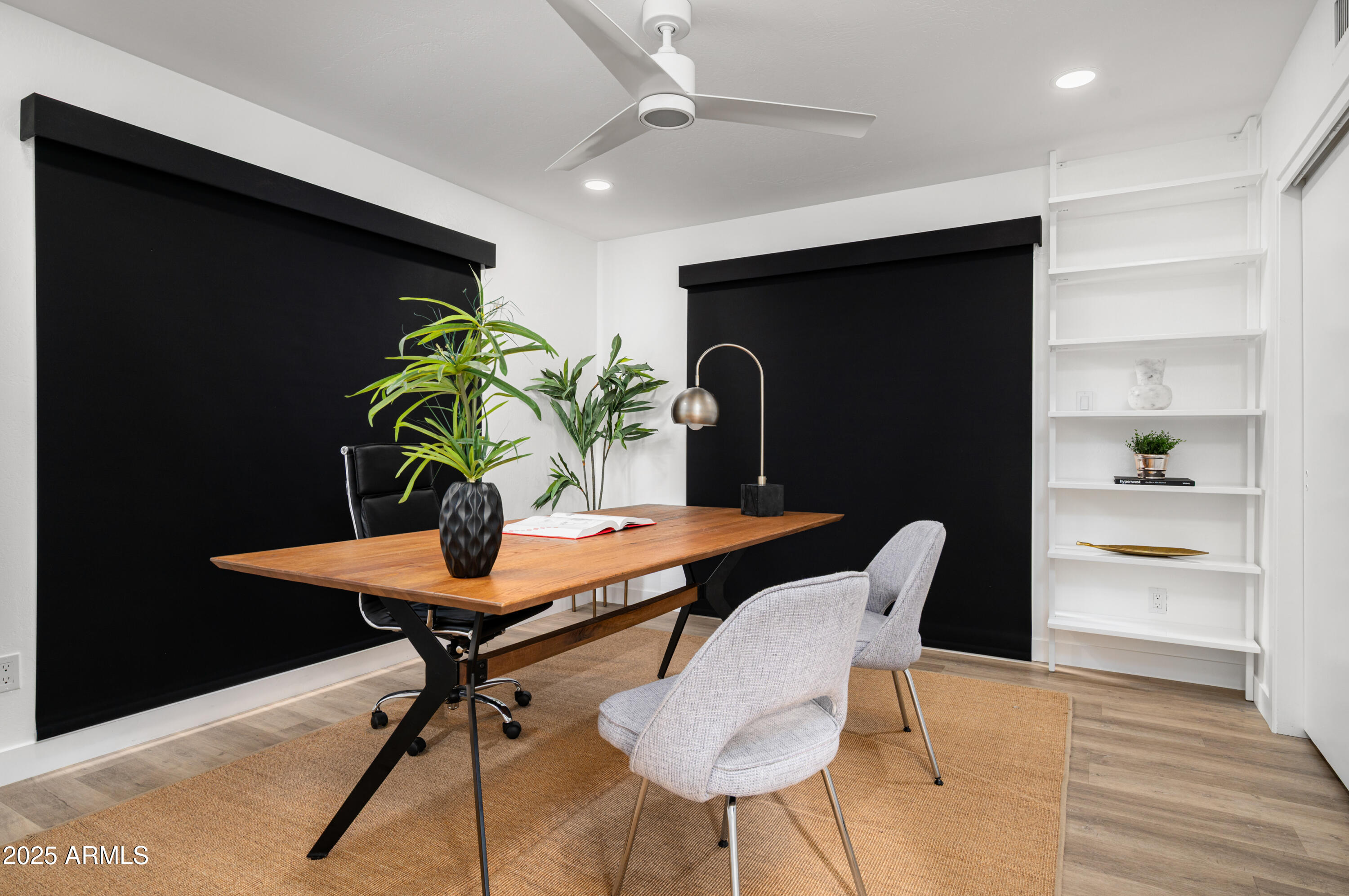 4336 E PICCADILLY Road