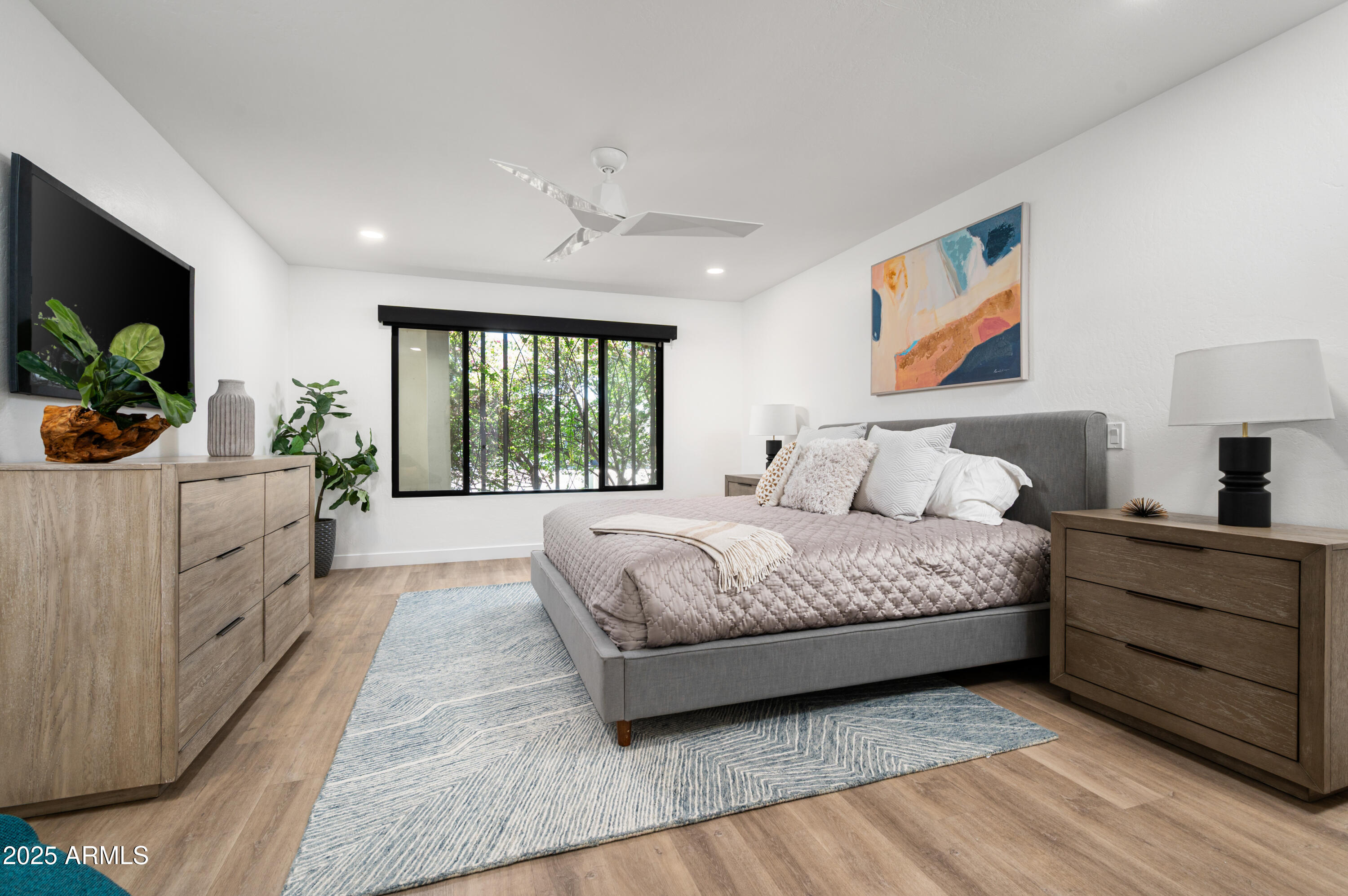 4336 E PICCADILLY Road