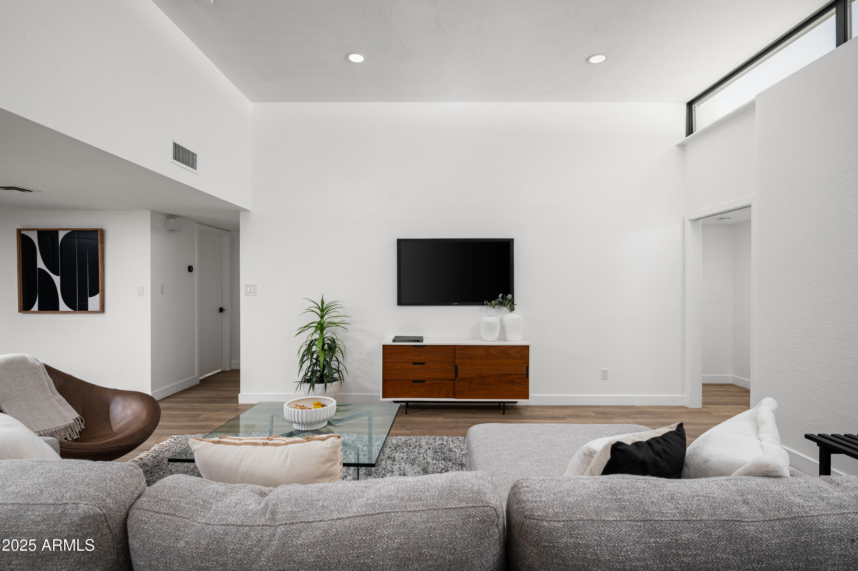 4336 E PICCADILLY Road