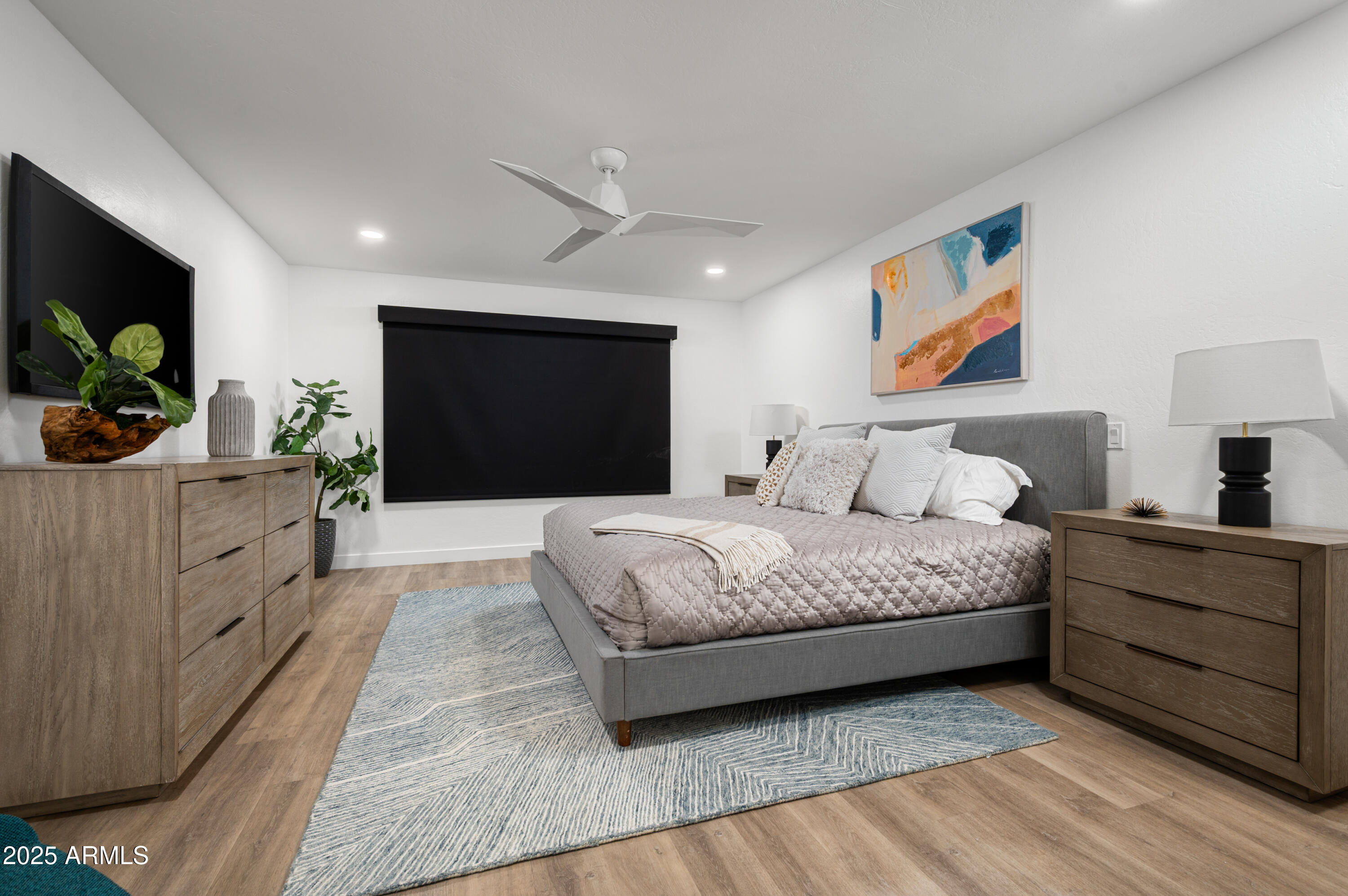 4336 E PICCADILLY Road