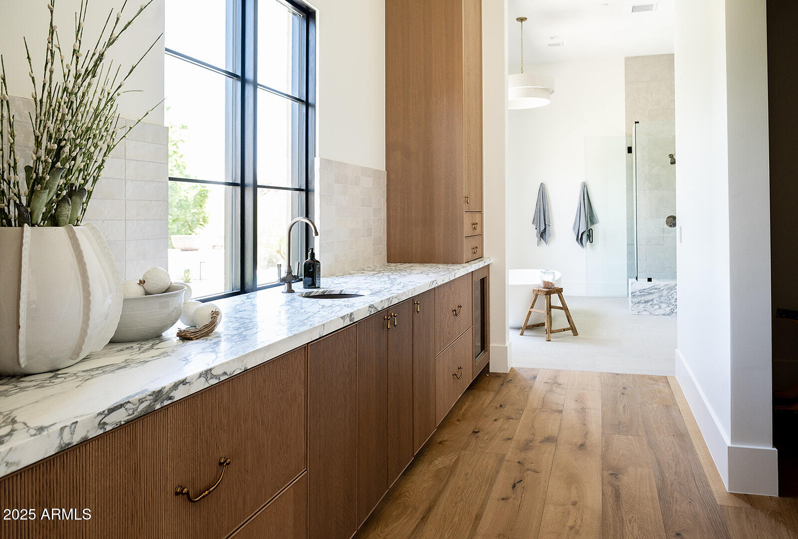 7215 N BLACK ROCK Trail