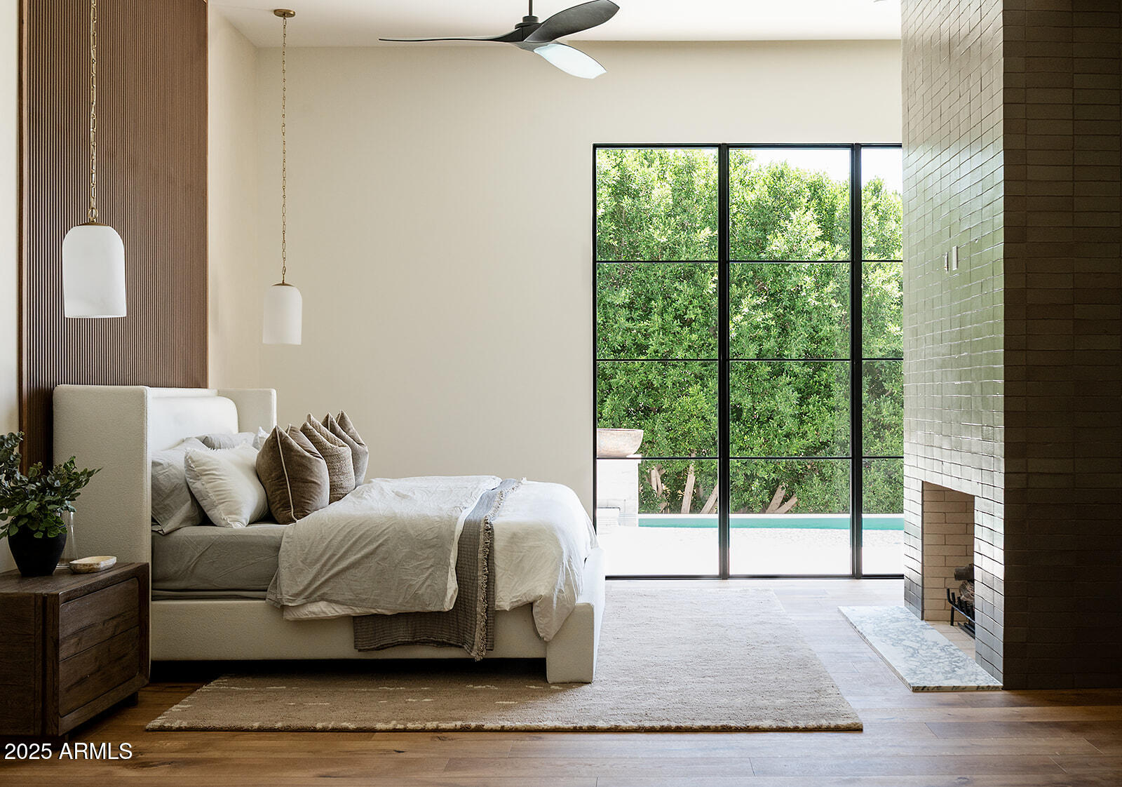 7215 N BLACK ROCK Trail