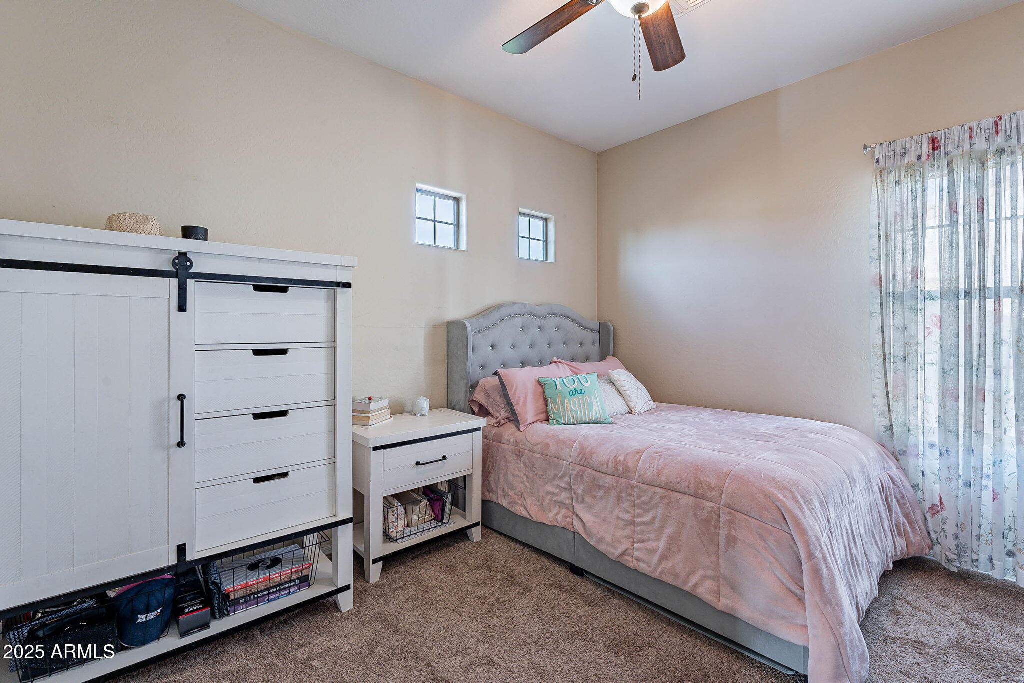 13318 W INDIANOLA Avenue