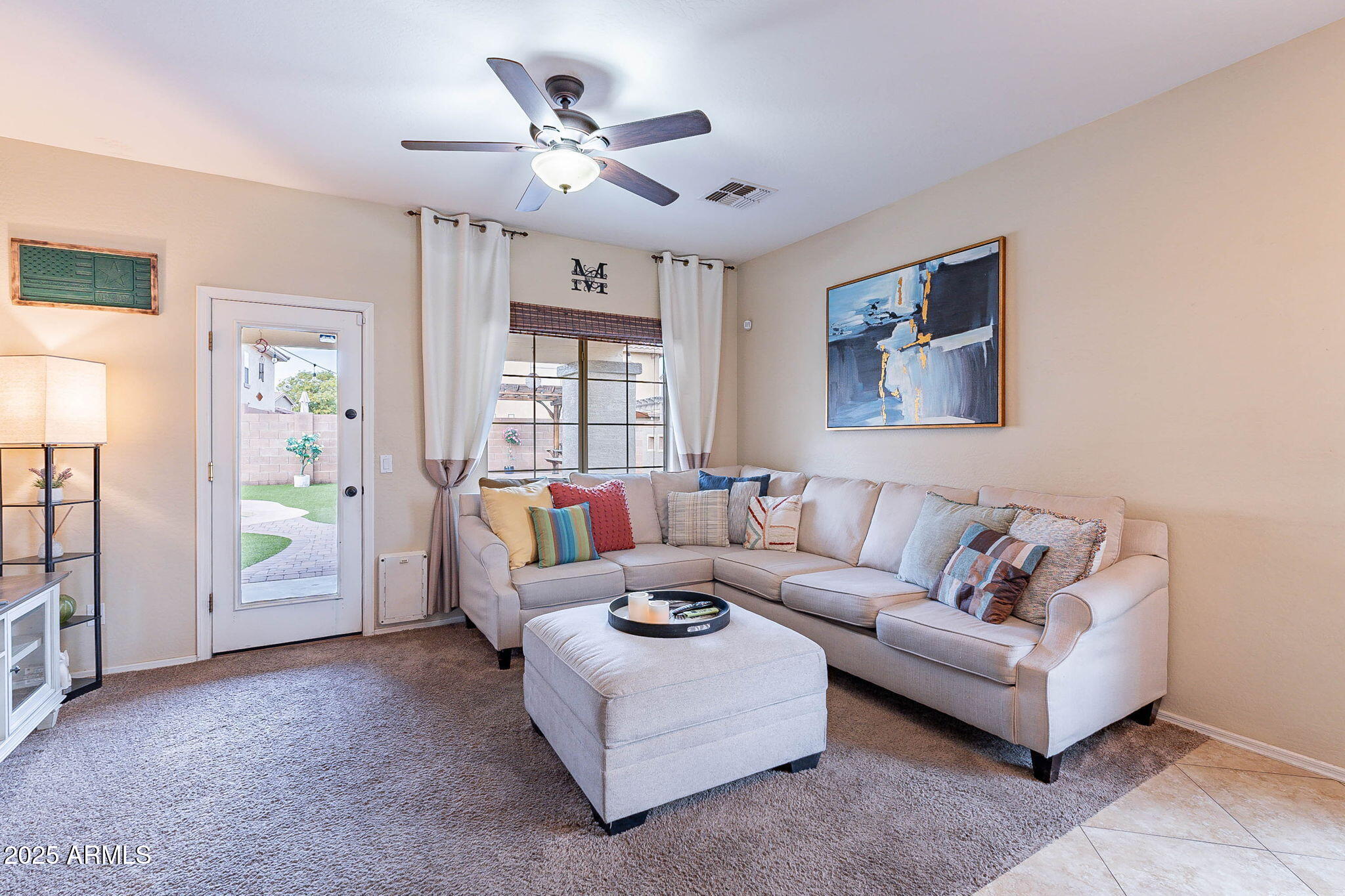 13318 W INDIANOLA Avenue