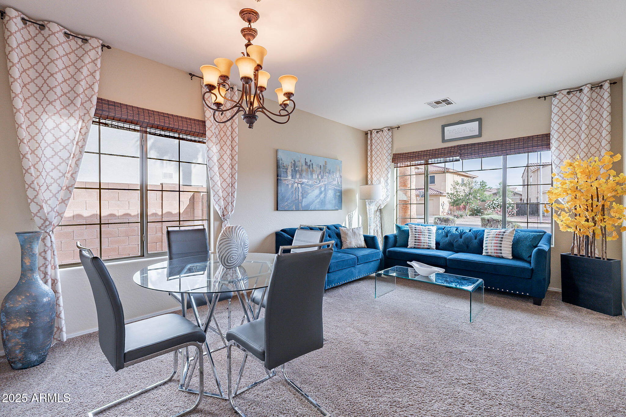 13318 W INDIANOLA Avenue