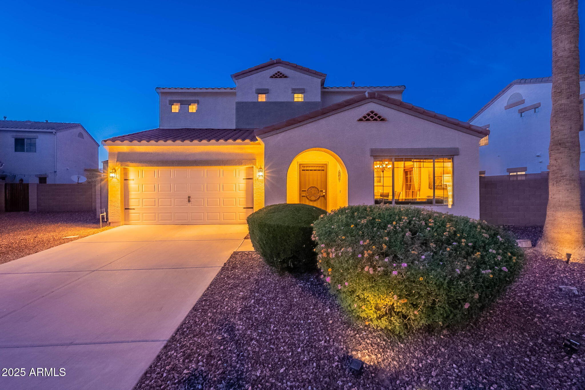 13318 W INDIANOLA Avenue