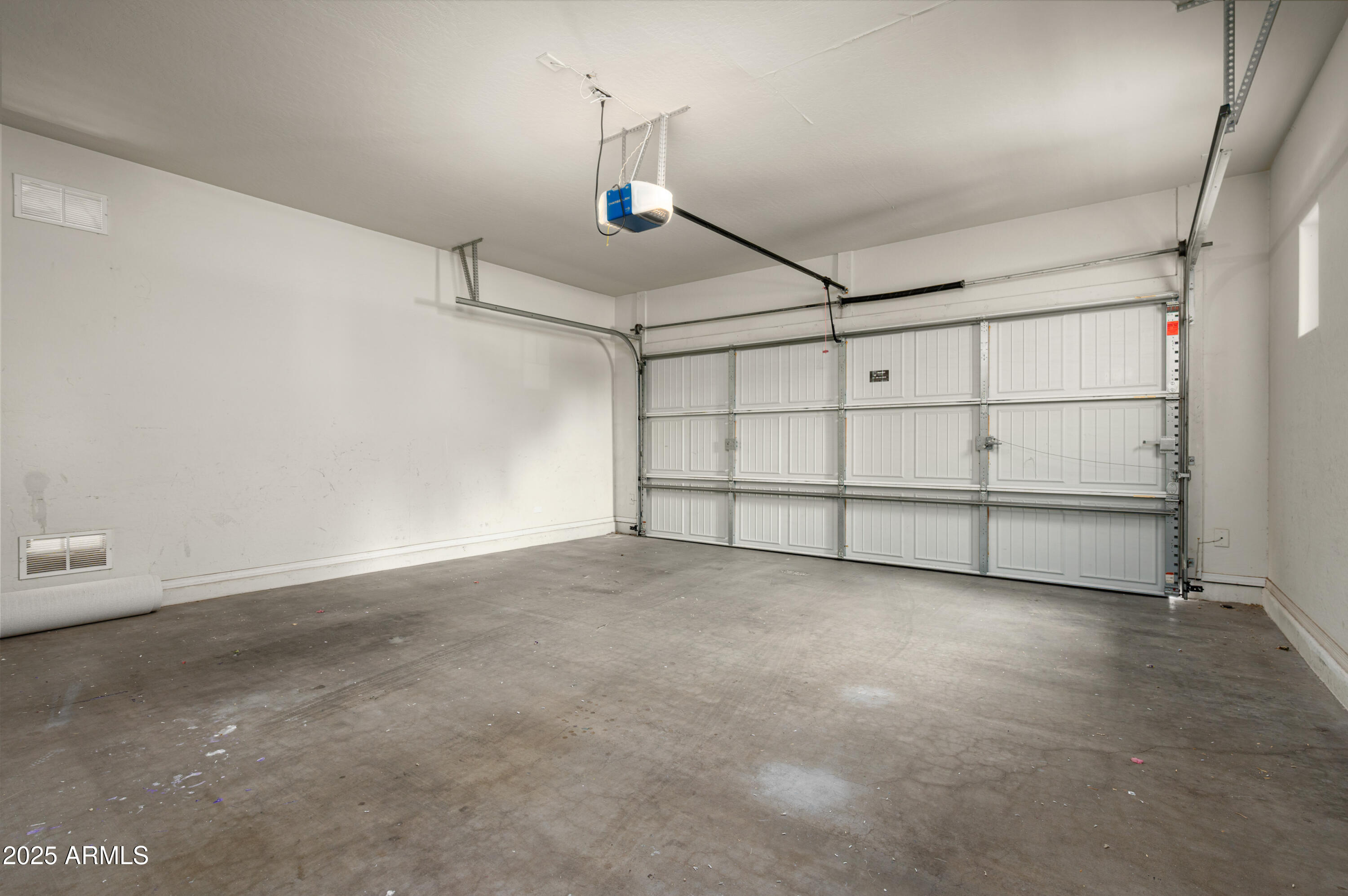 3983 E MELINDA Drive