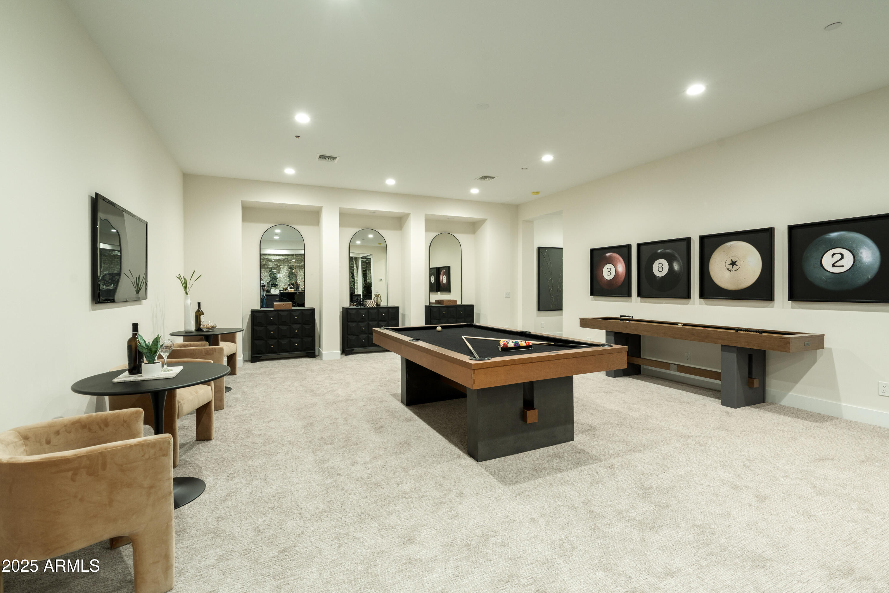 2315 E MINE CREEK Road