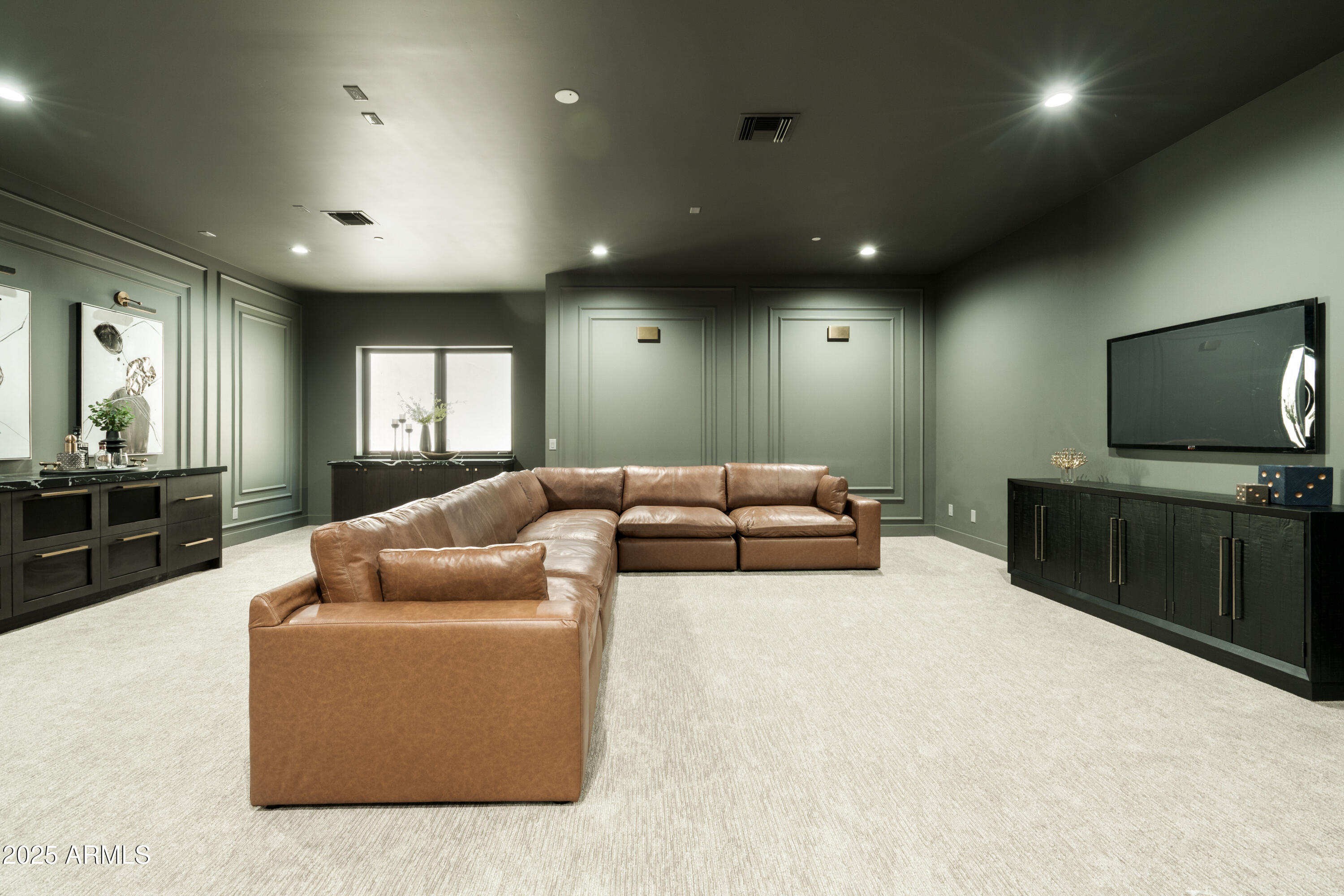 2315 E MINE CREEK Road