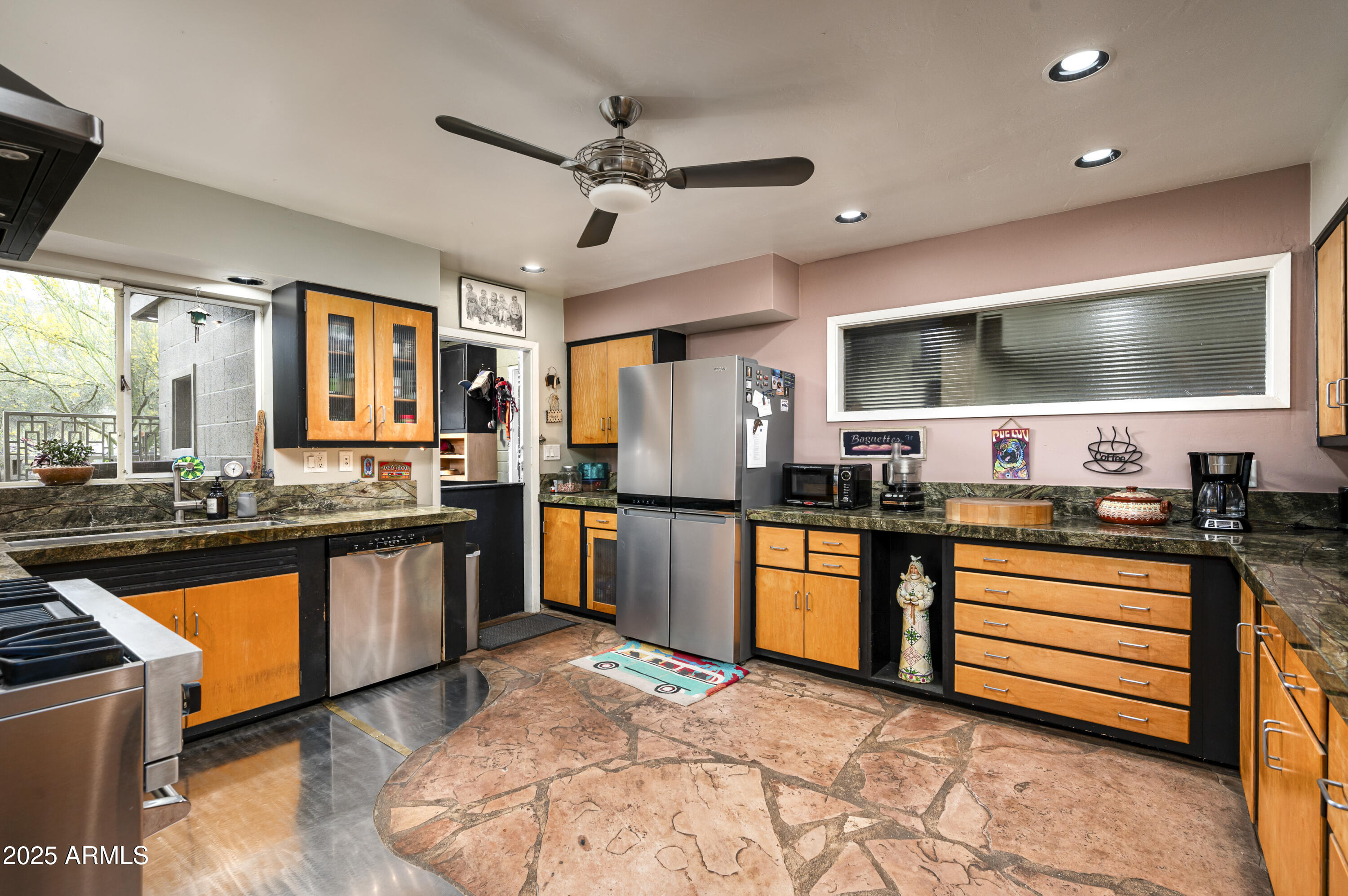 6306 N CAMELBACK MANOR Drive