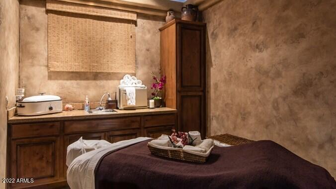 27440 N ALMA SCHOOL Parkway 122